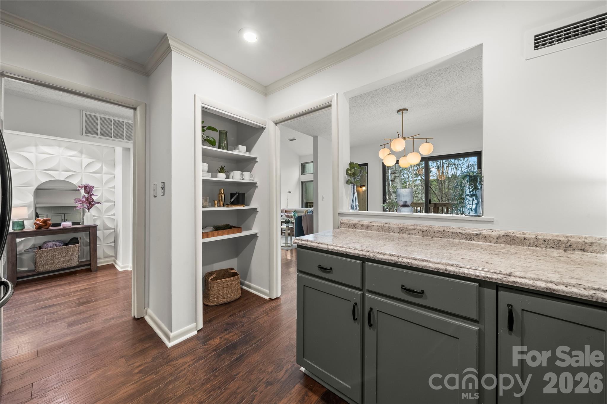 215 Riverview Terrace