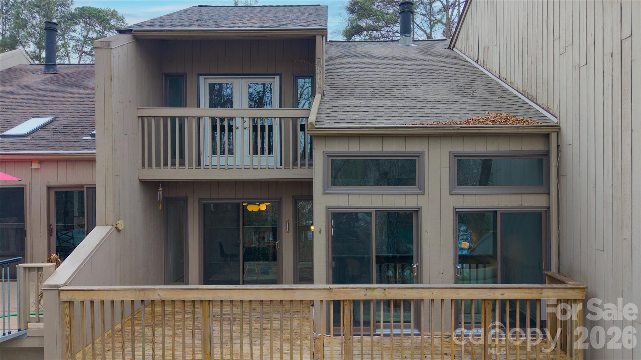 215 Riverview Terrace