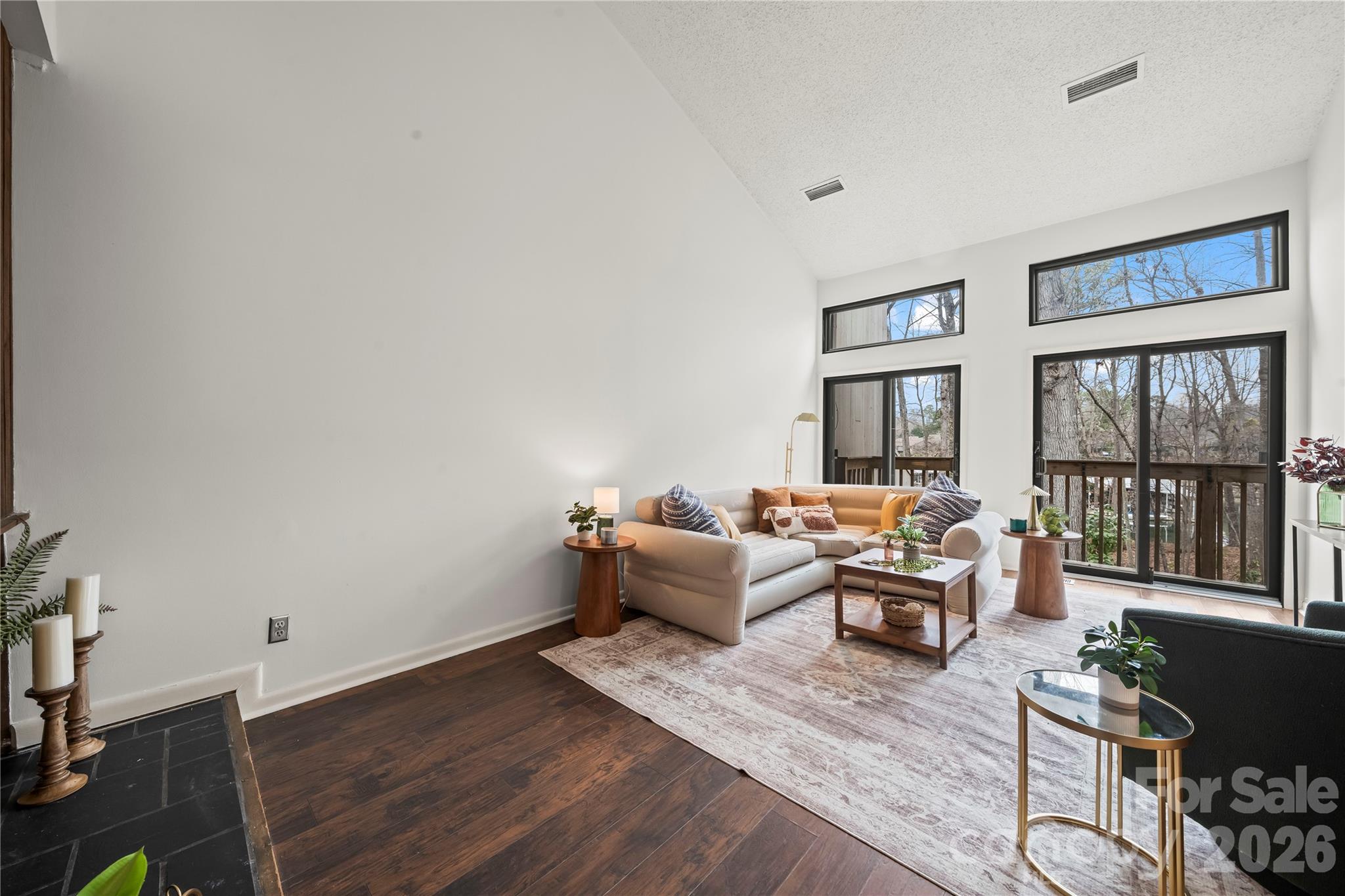 215 Riverview Terrace