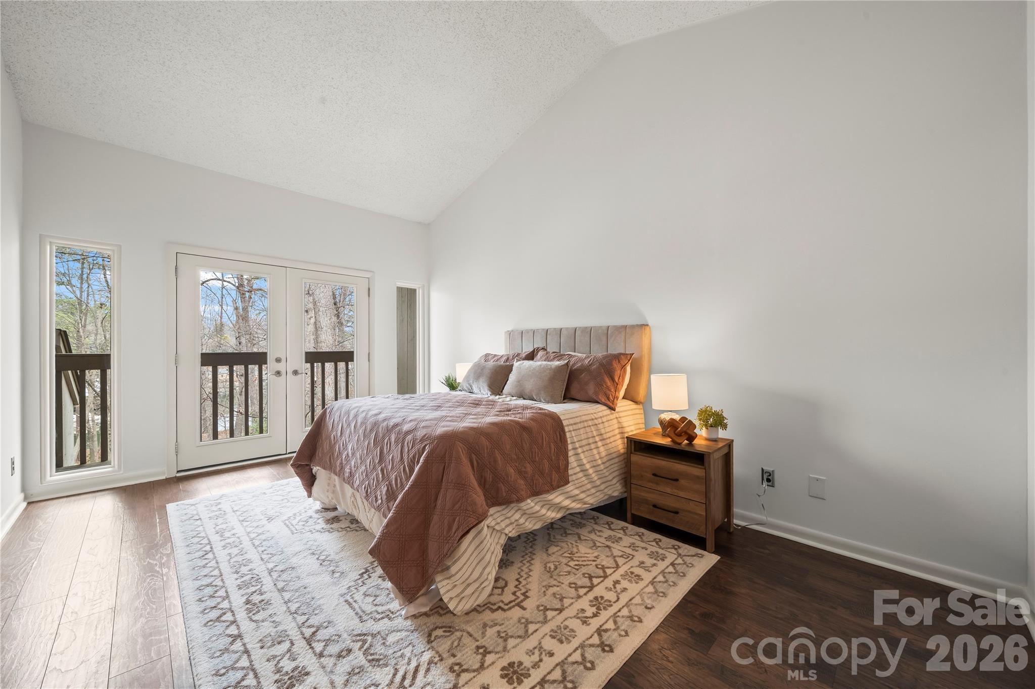 215 Riverview Terrace