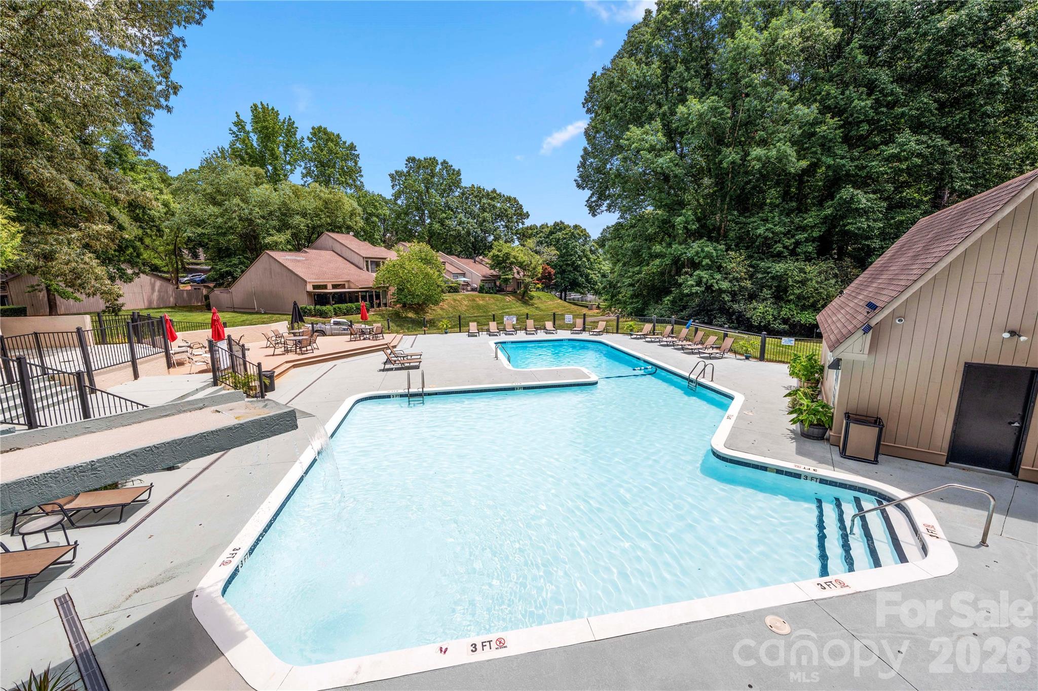 215 Riverview Terrace