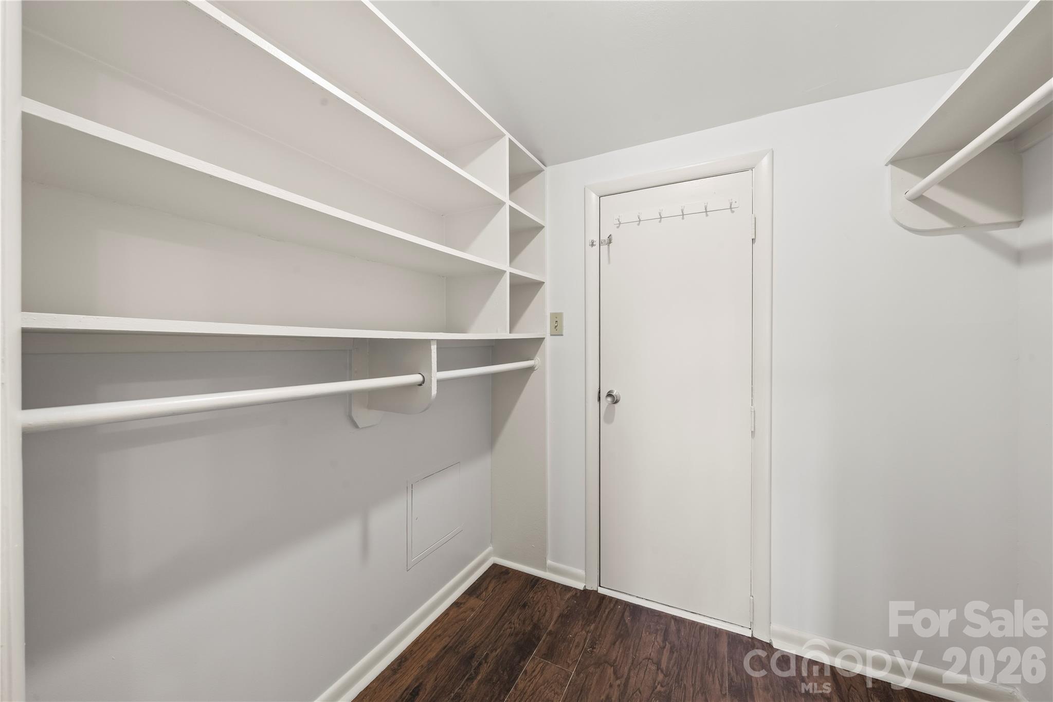 215 Riverview Terrace