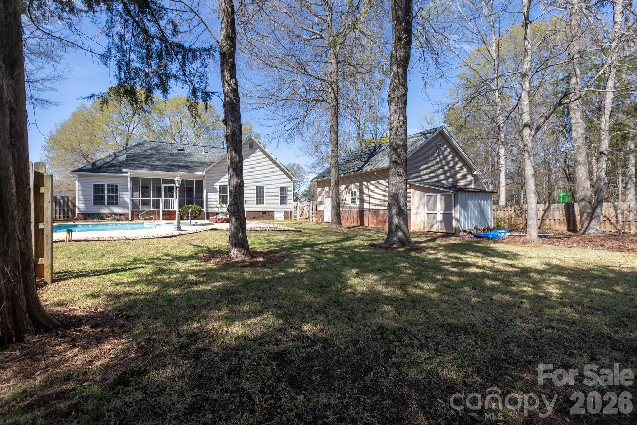 1525 Garrett Landen Drive