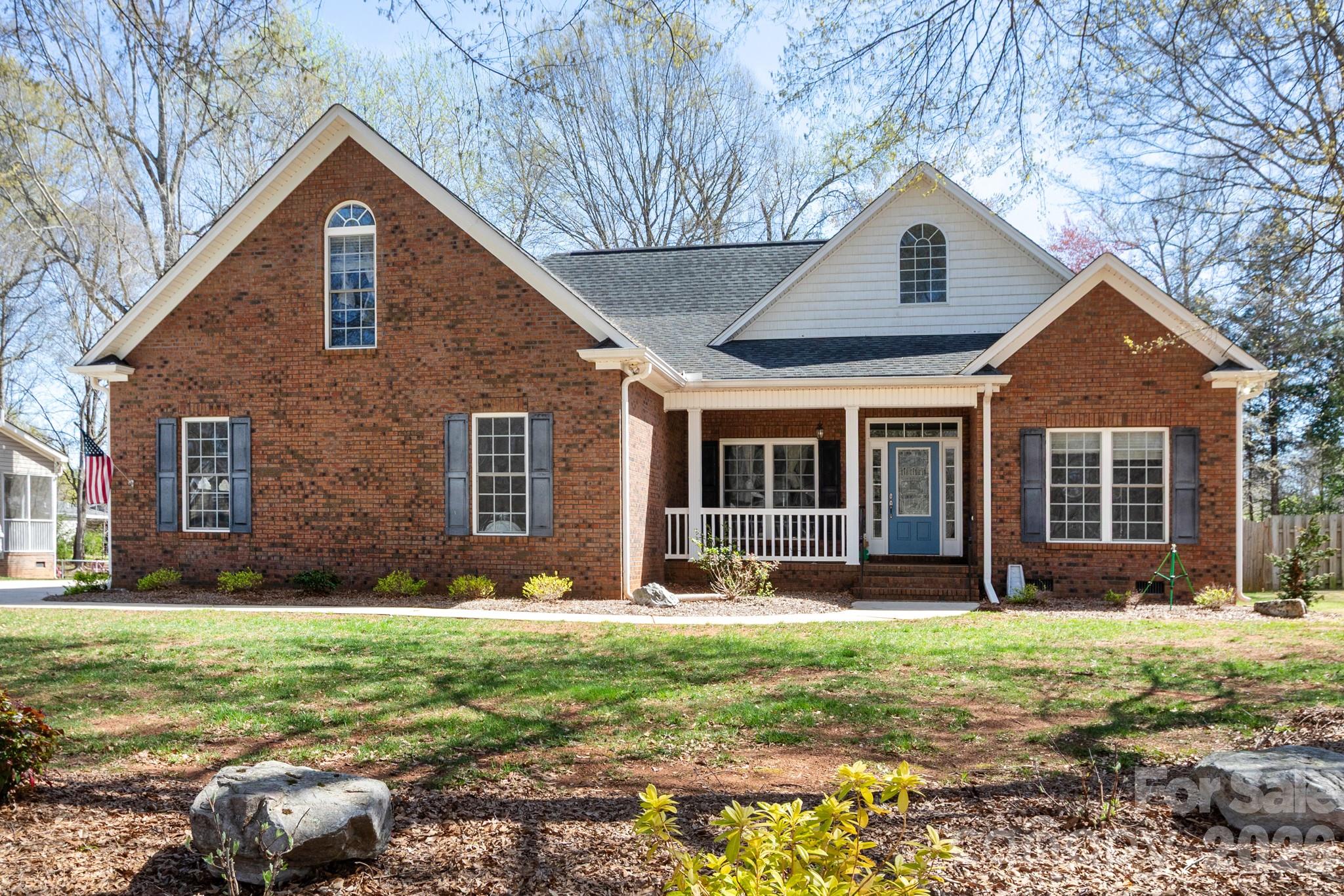1525 Garrett Landen Drive