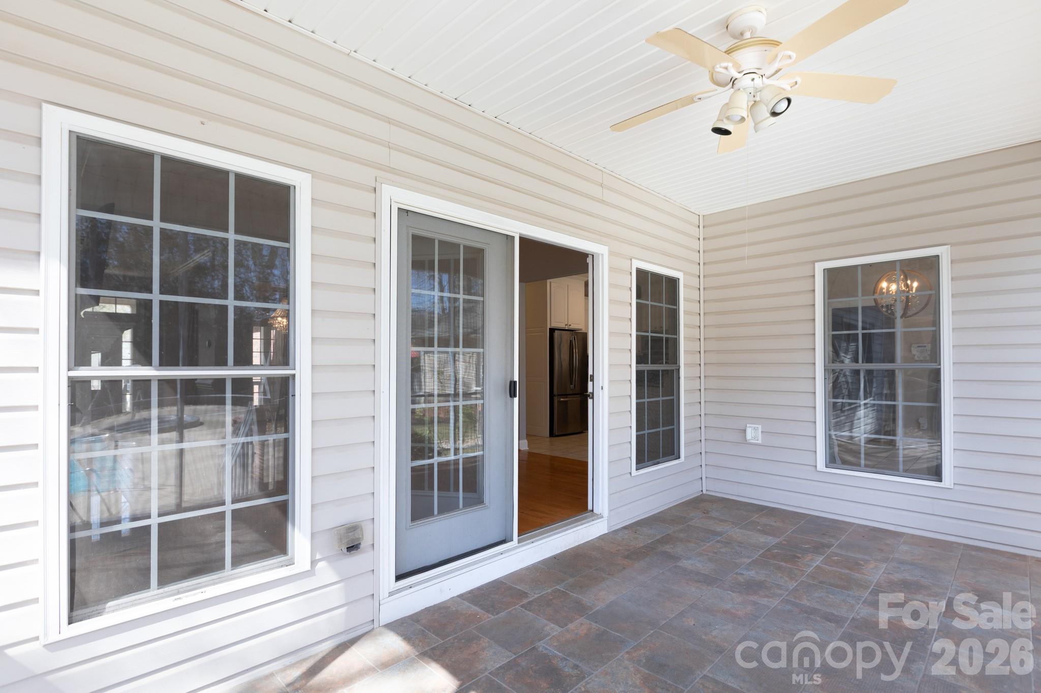 1525 Garrett Landen Drive
