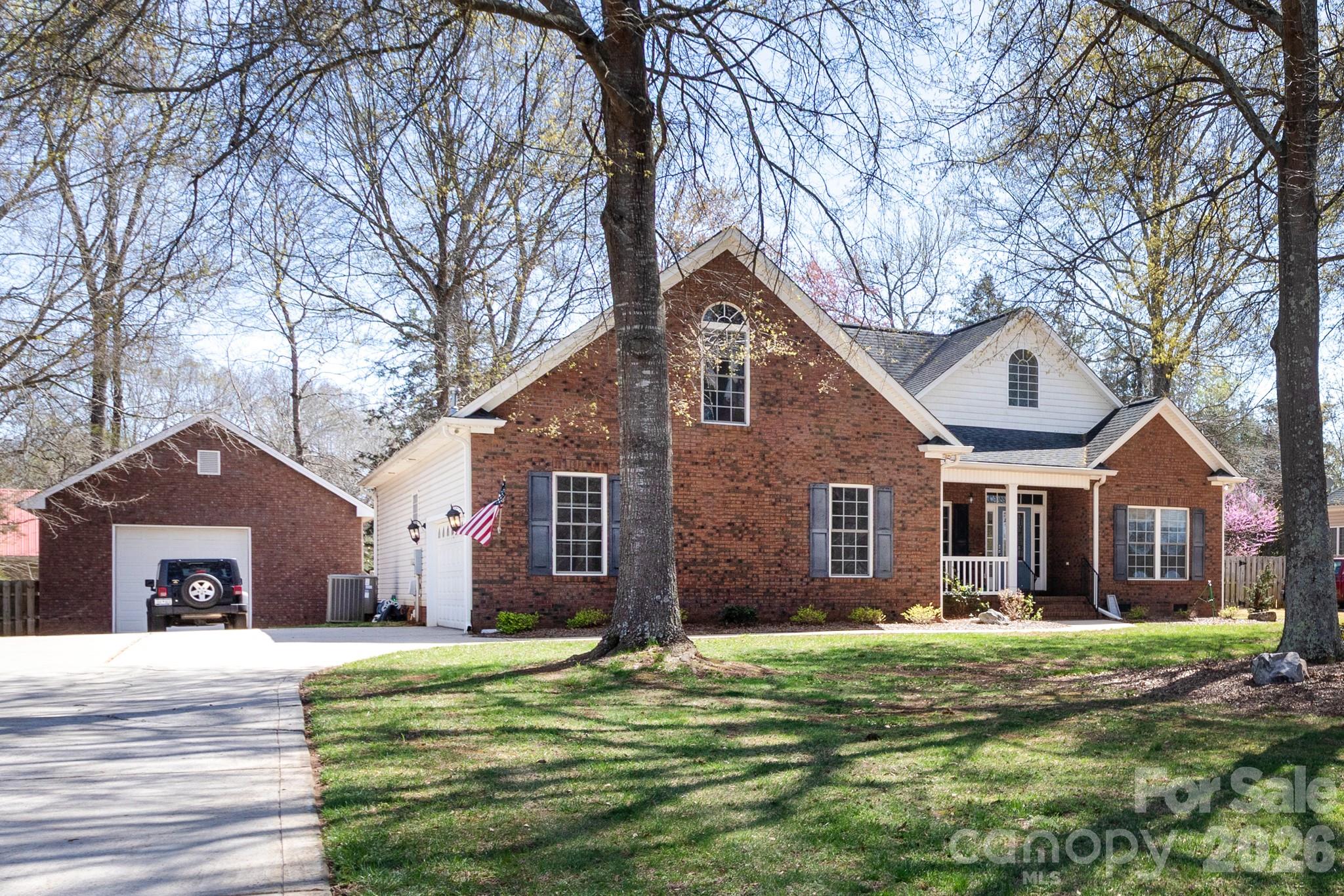 1525 Garrett Landen Drive