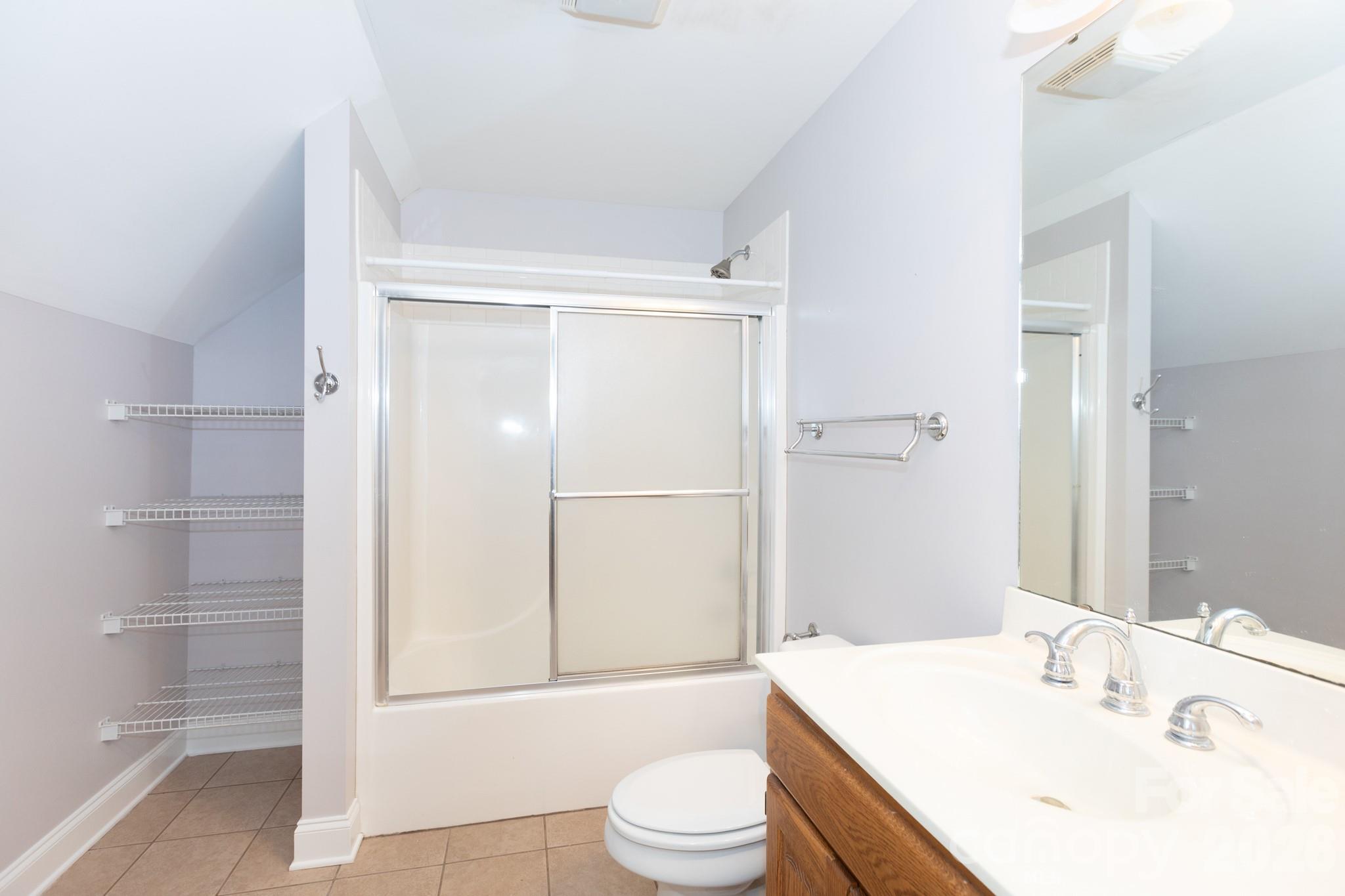 1525 Garrett Landen Drive