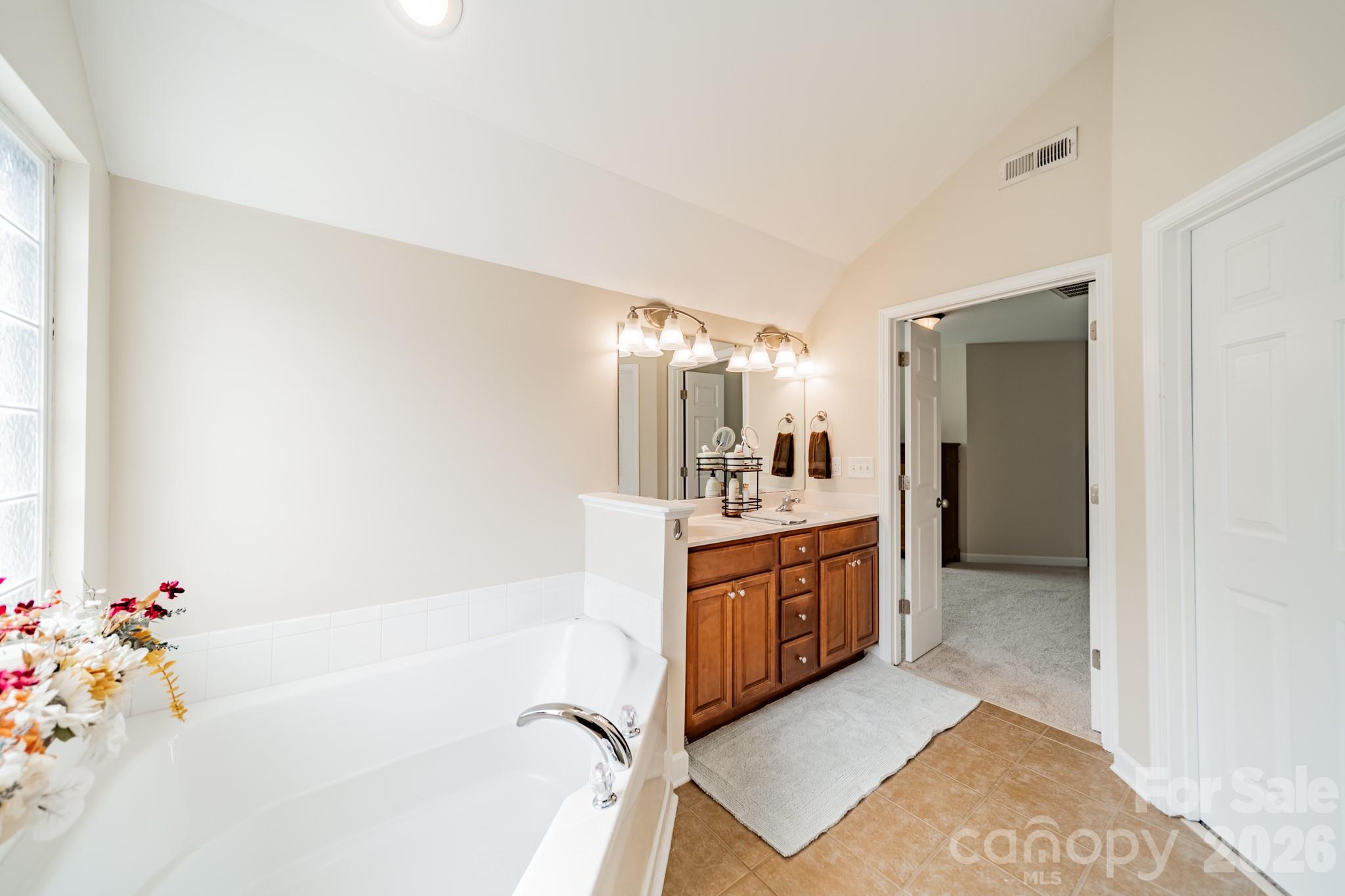 149 EdgeHill Drive