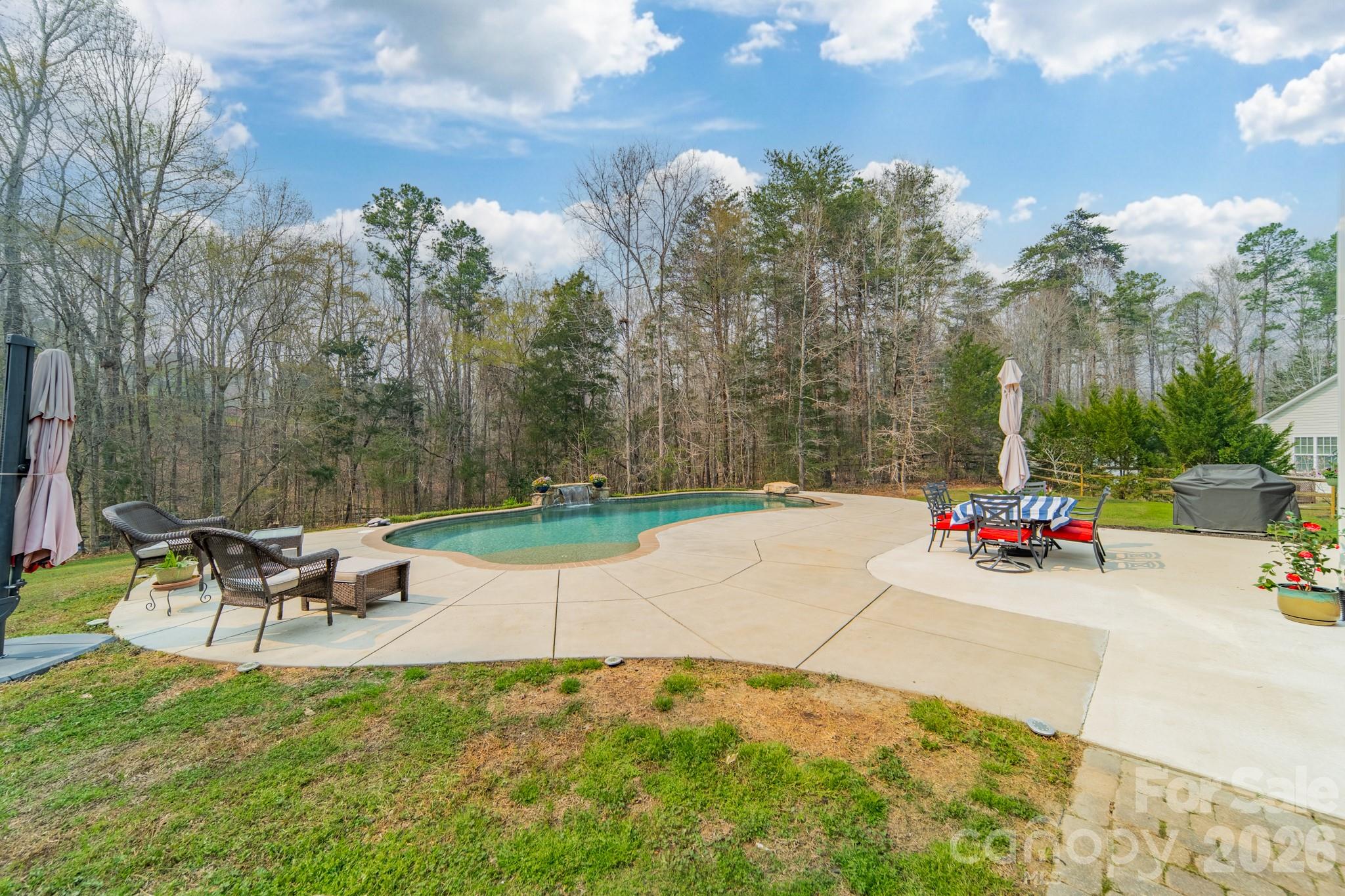 149 EdgeHill Drive