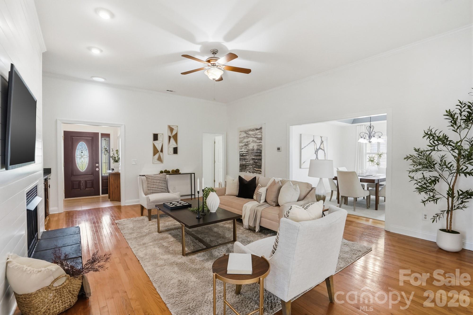 1330 Crown Ridge Drive