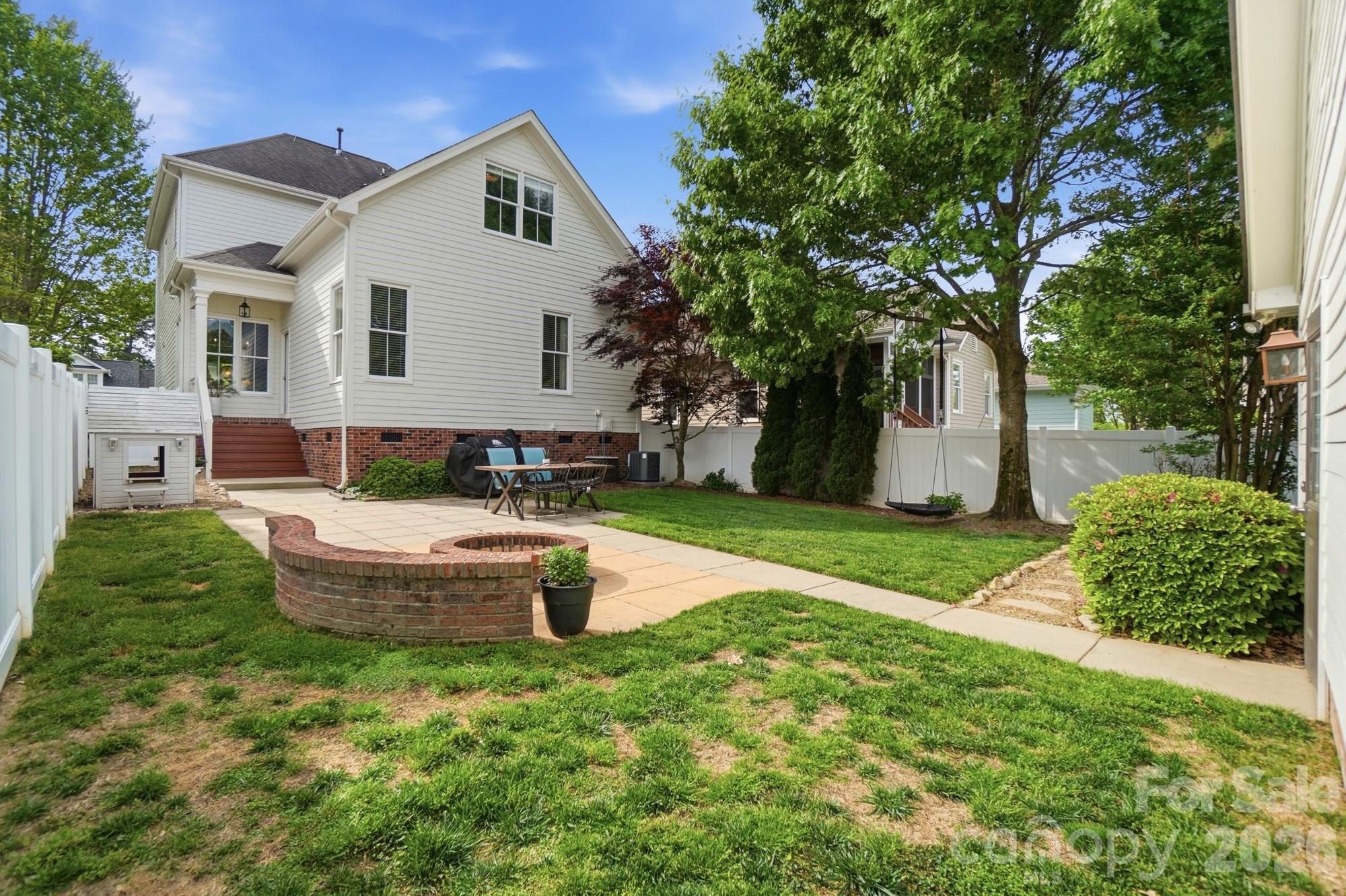 4333 Birkshire Heights