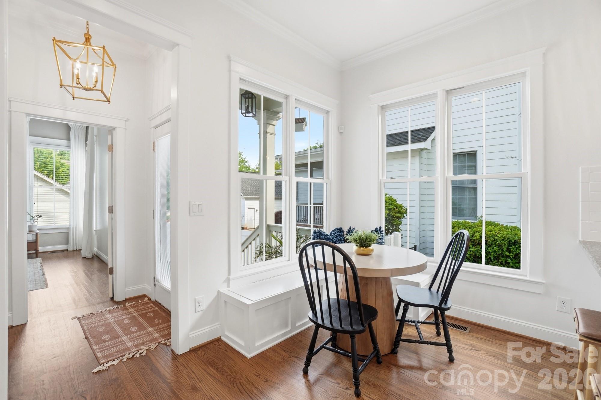 4333 Birkshire Heights