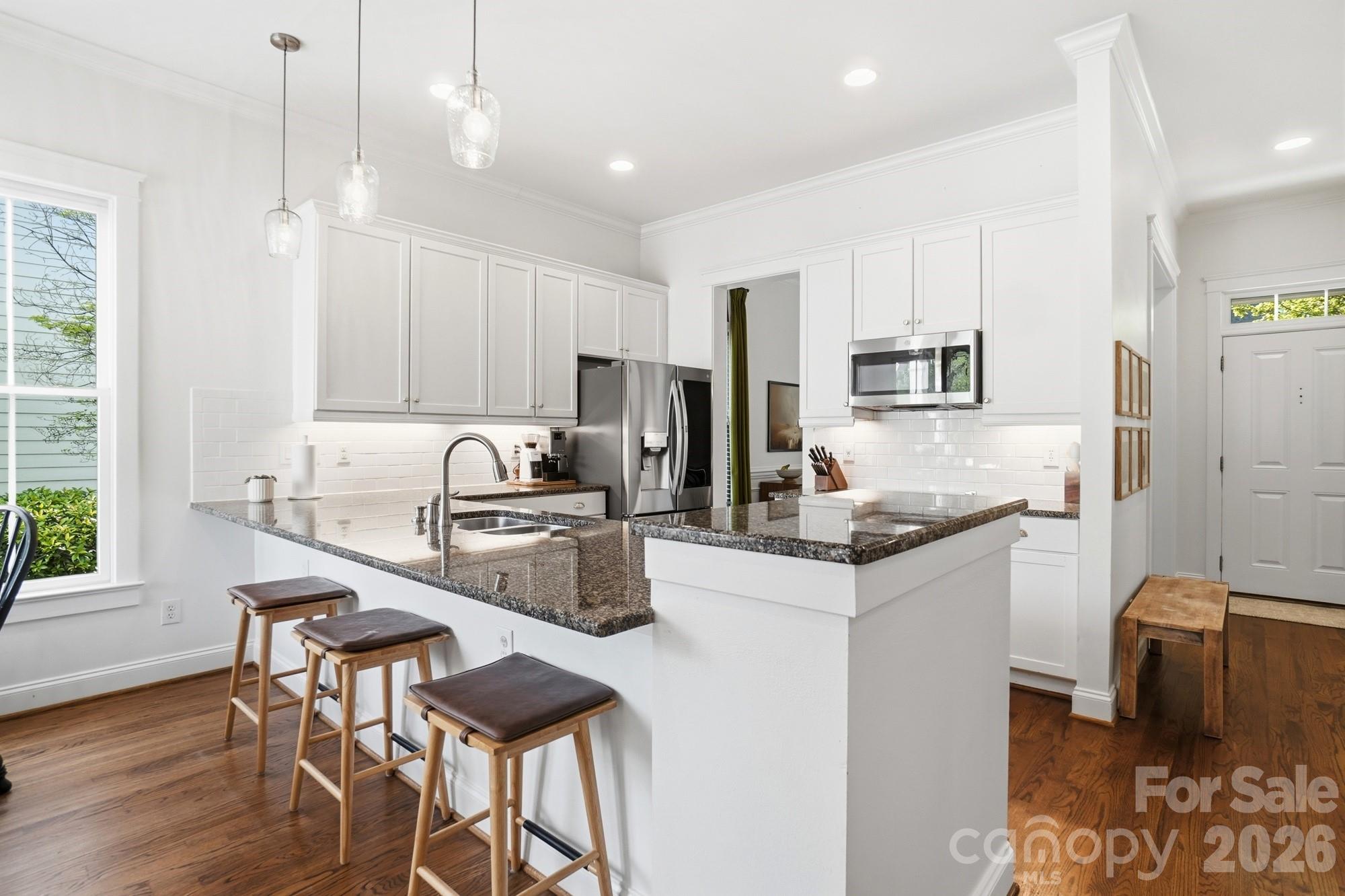 4333 Birkshire Heights