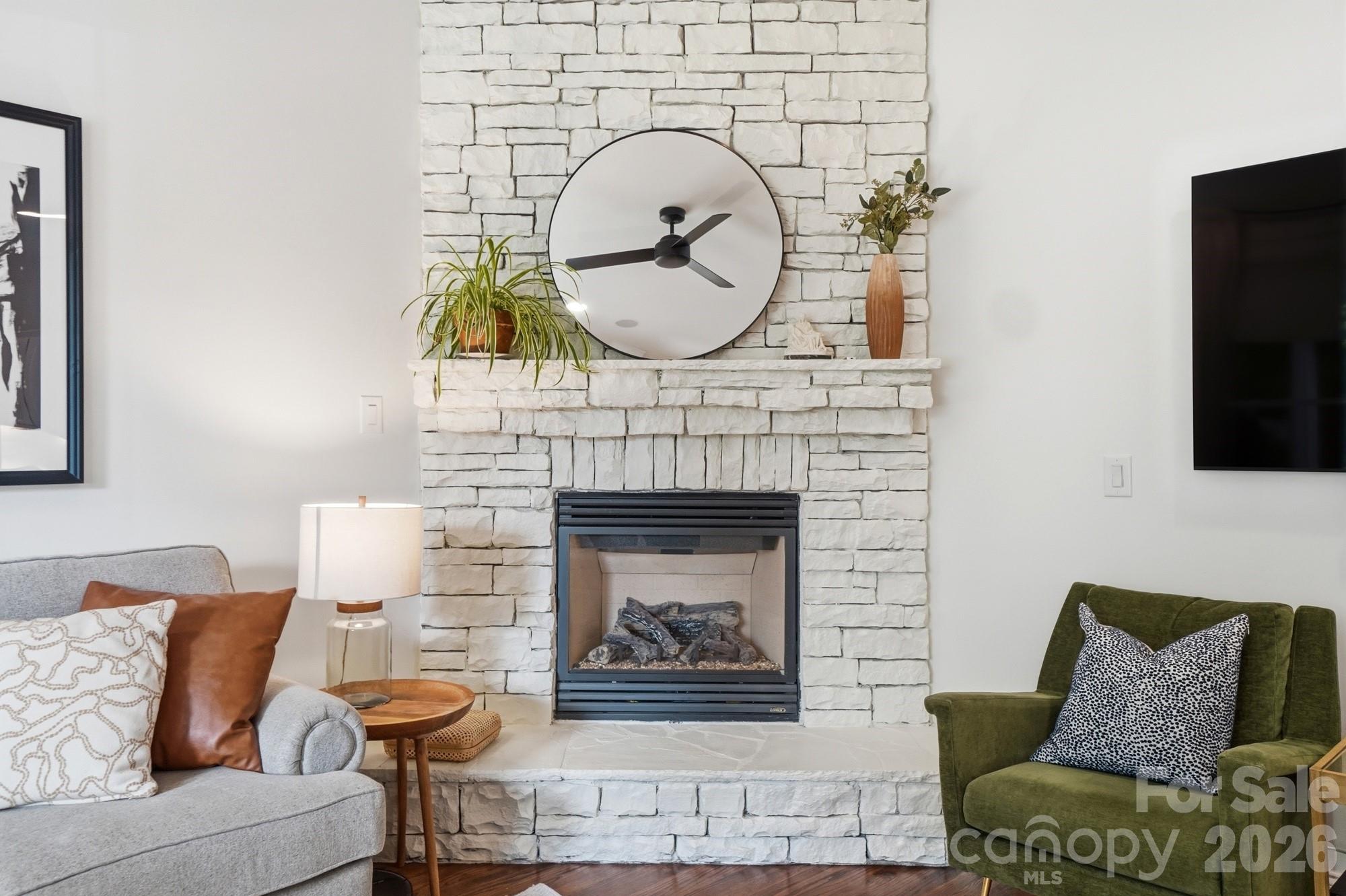 4333 Birkshire Heights