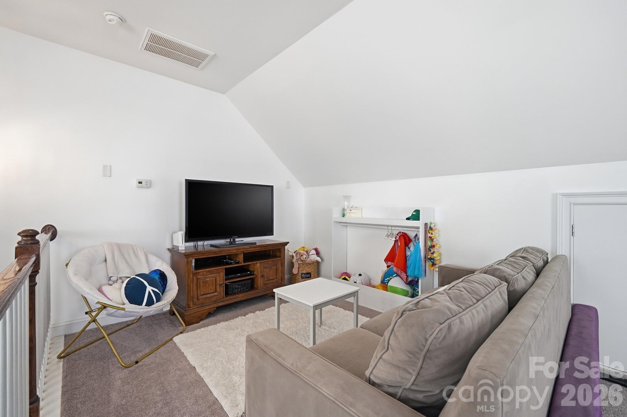 4844 Milford Way
