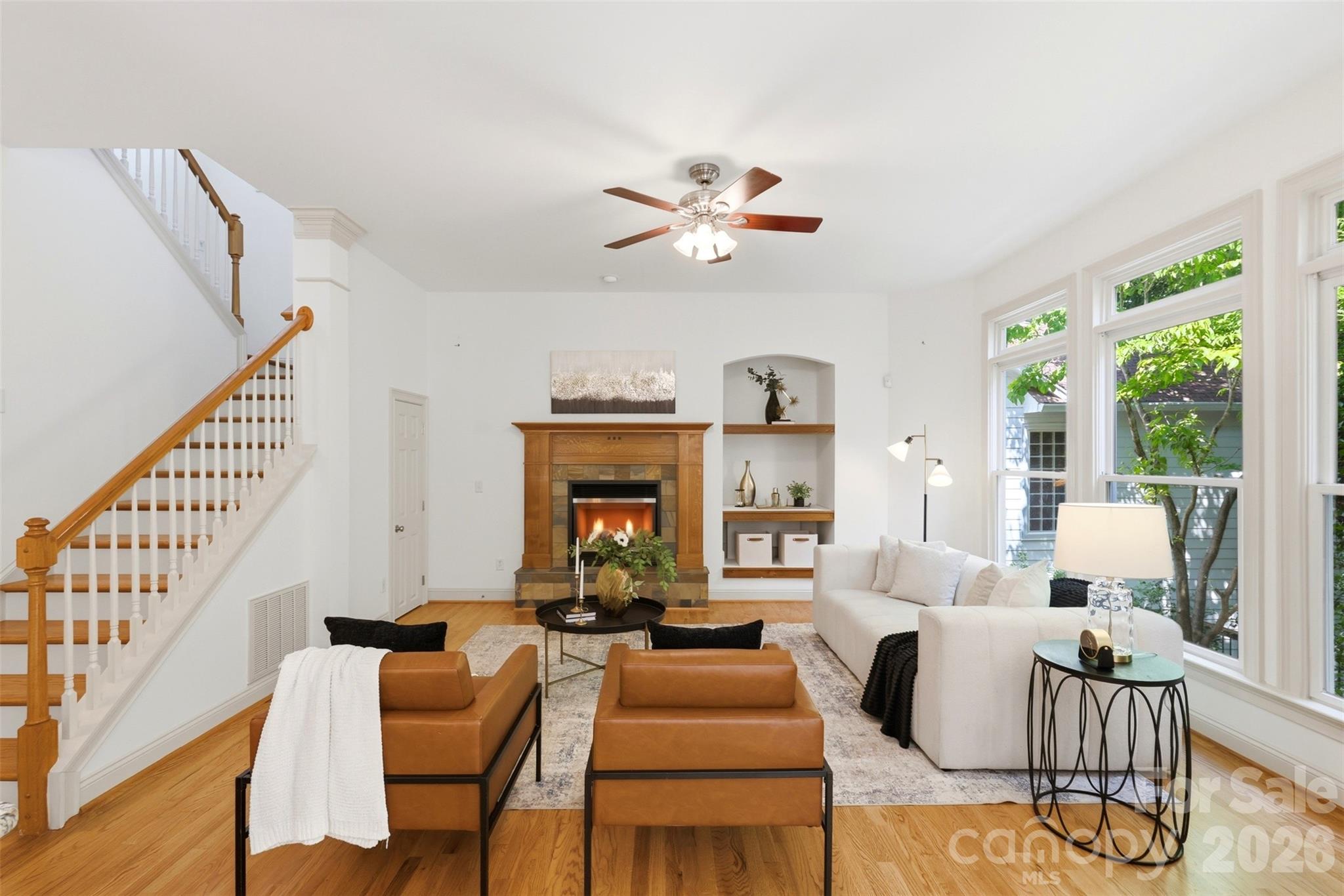 739 Julia Street
