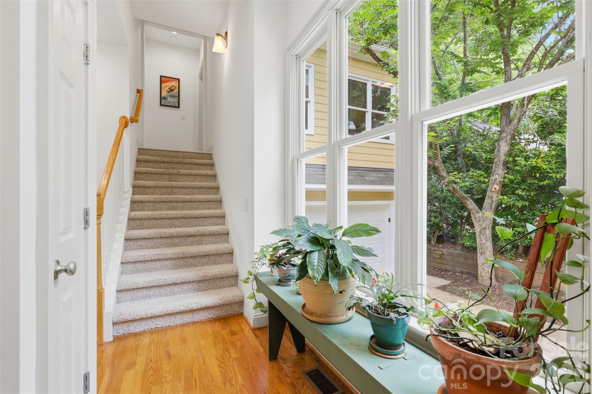739 Julia Street