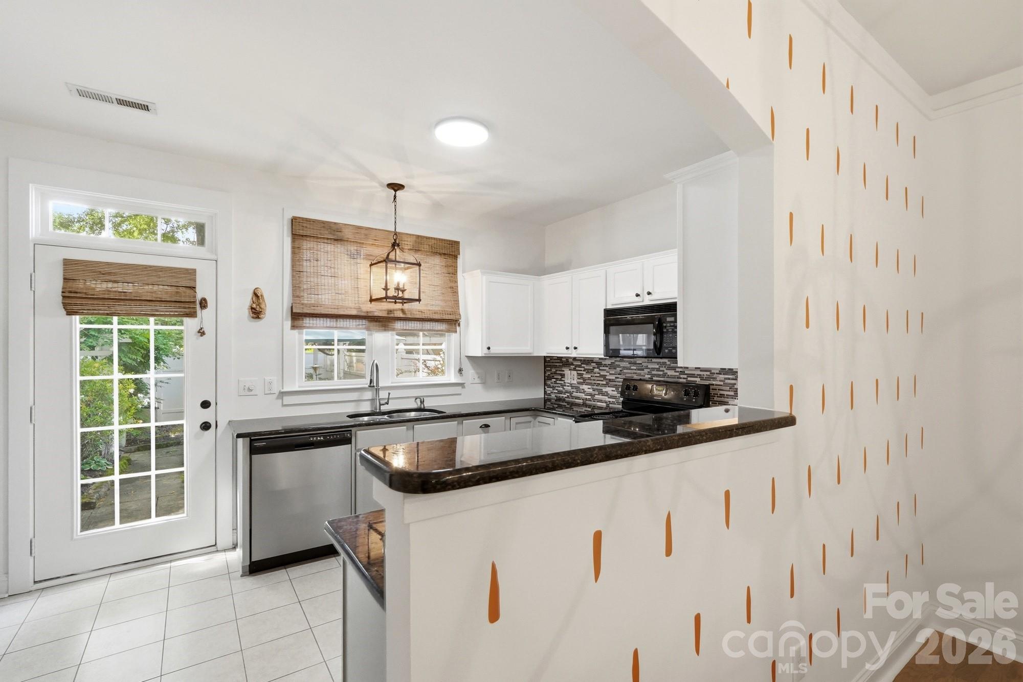 306 Elis Way