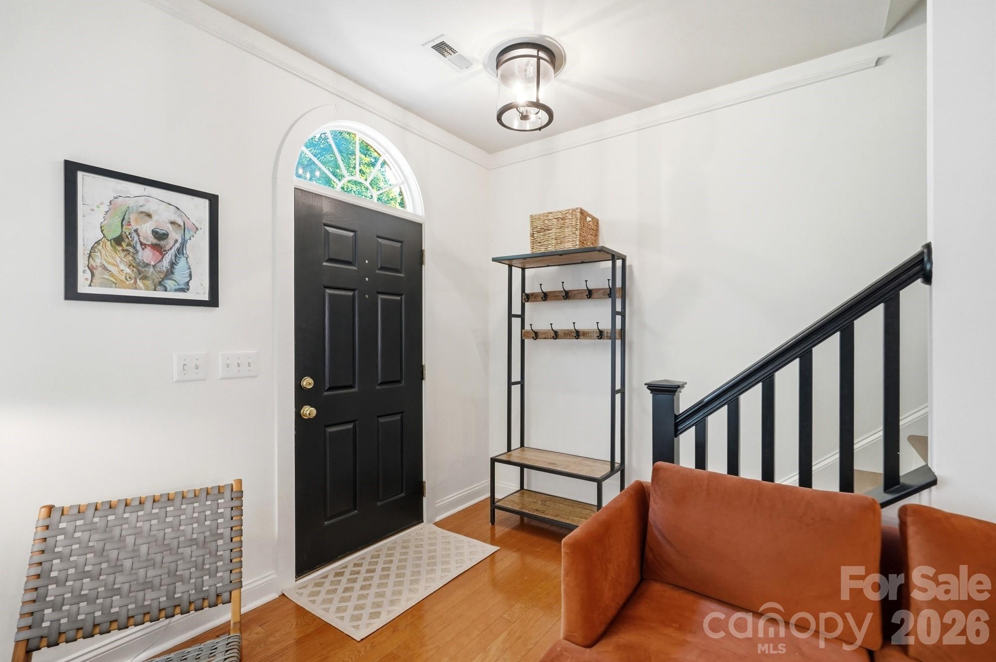 306 Elis Way