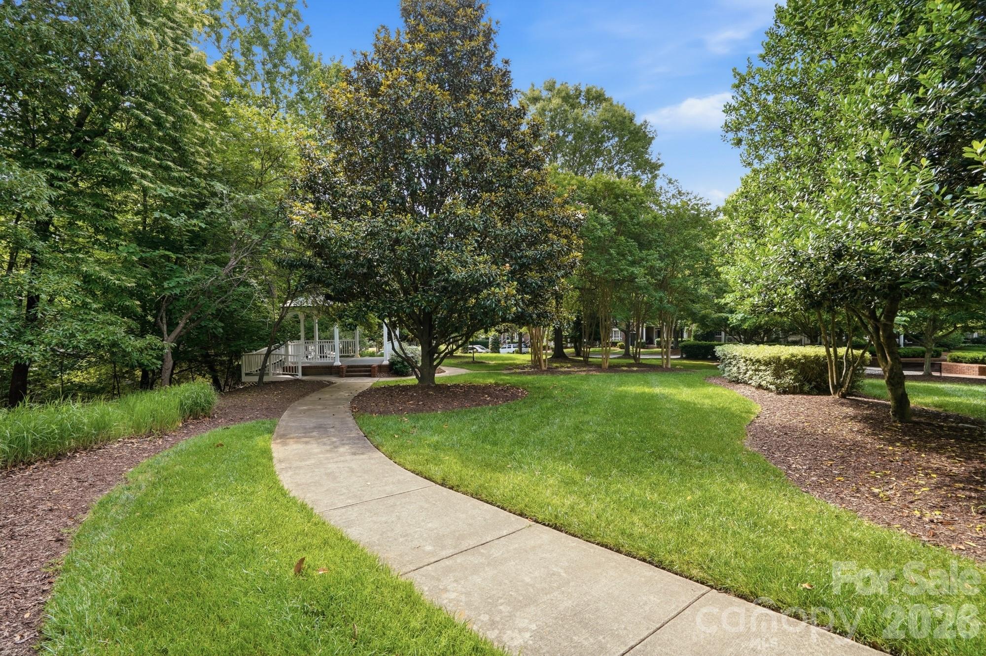 306 Elis Way
