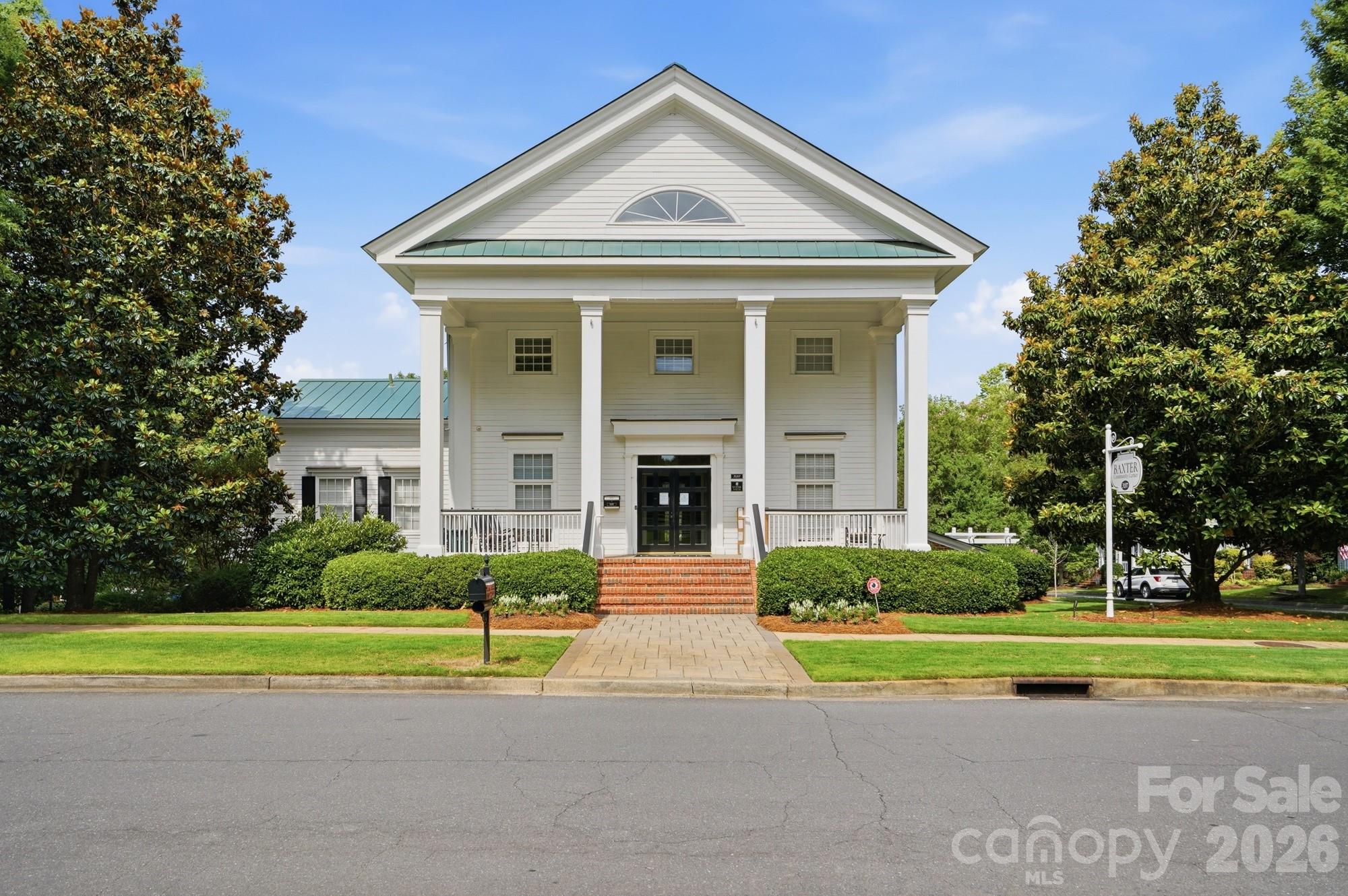 306 Elis Way