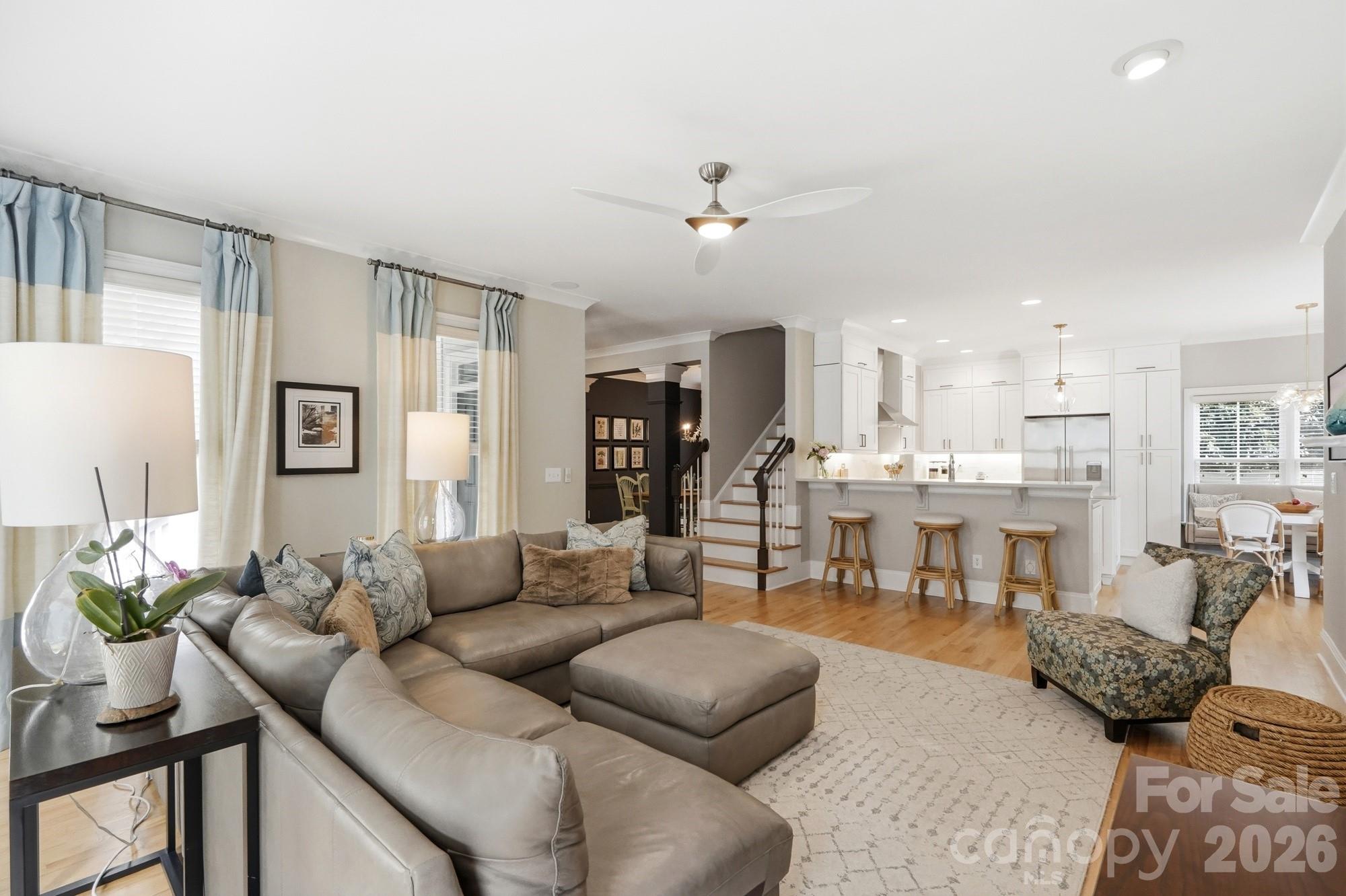 716 Shady Grove Crossing