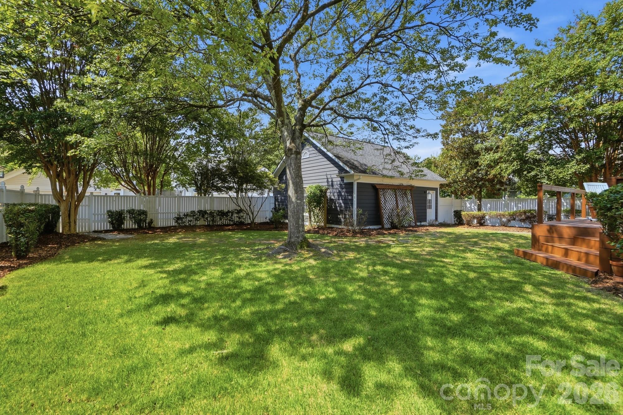 341 Elis Way