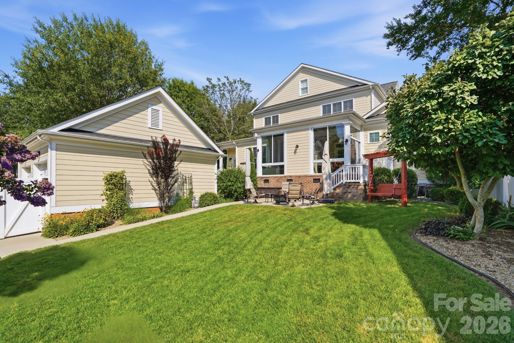 4341 Birkshire Heights