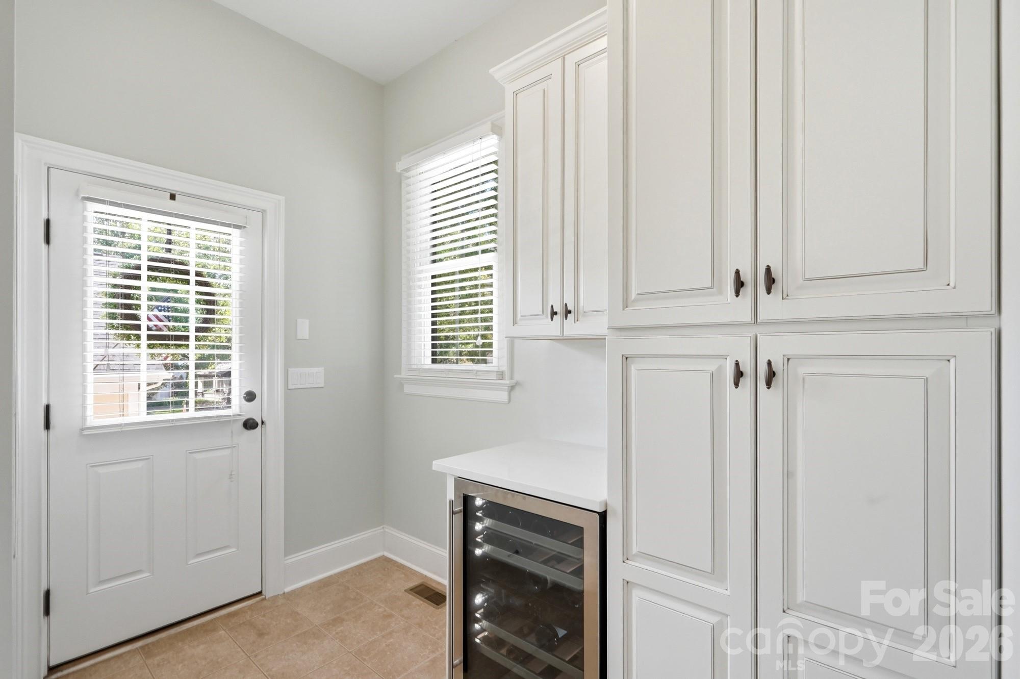 4341 Birkshire Heights