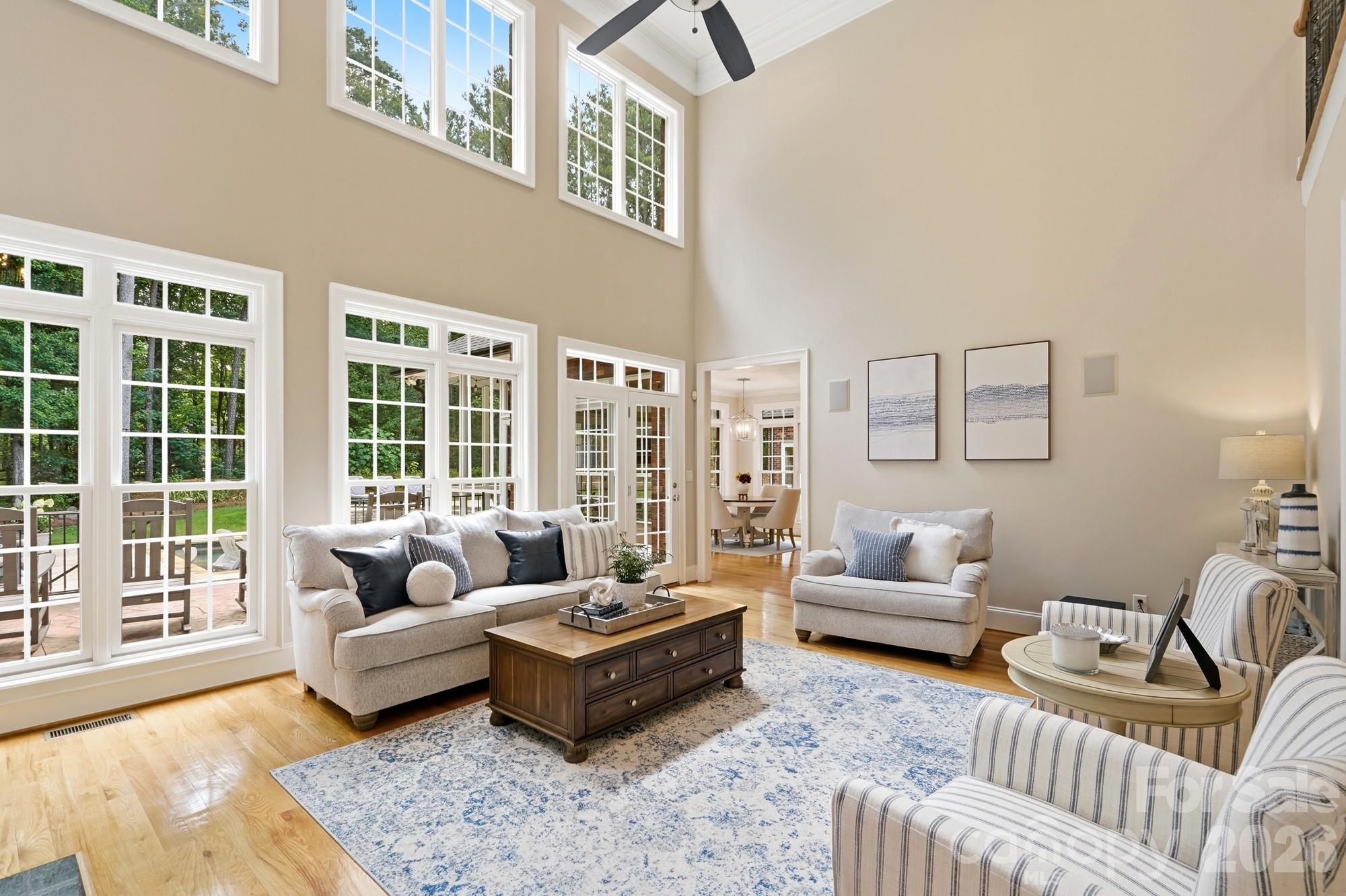832 Savile Lane