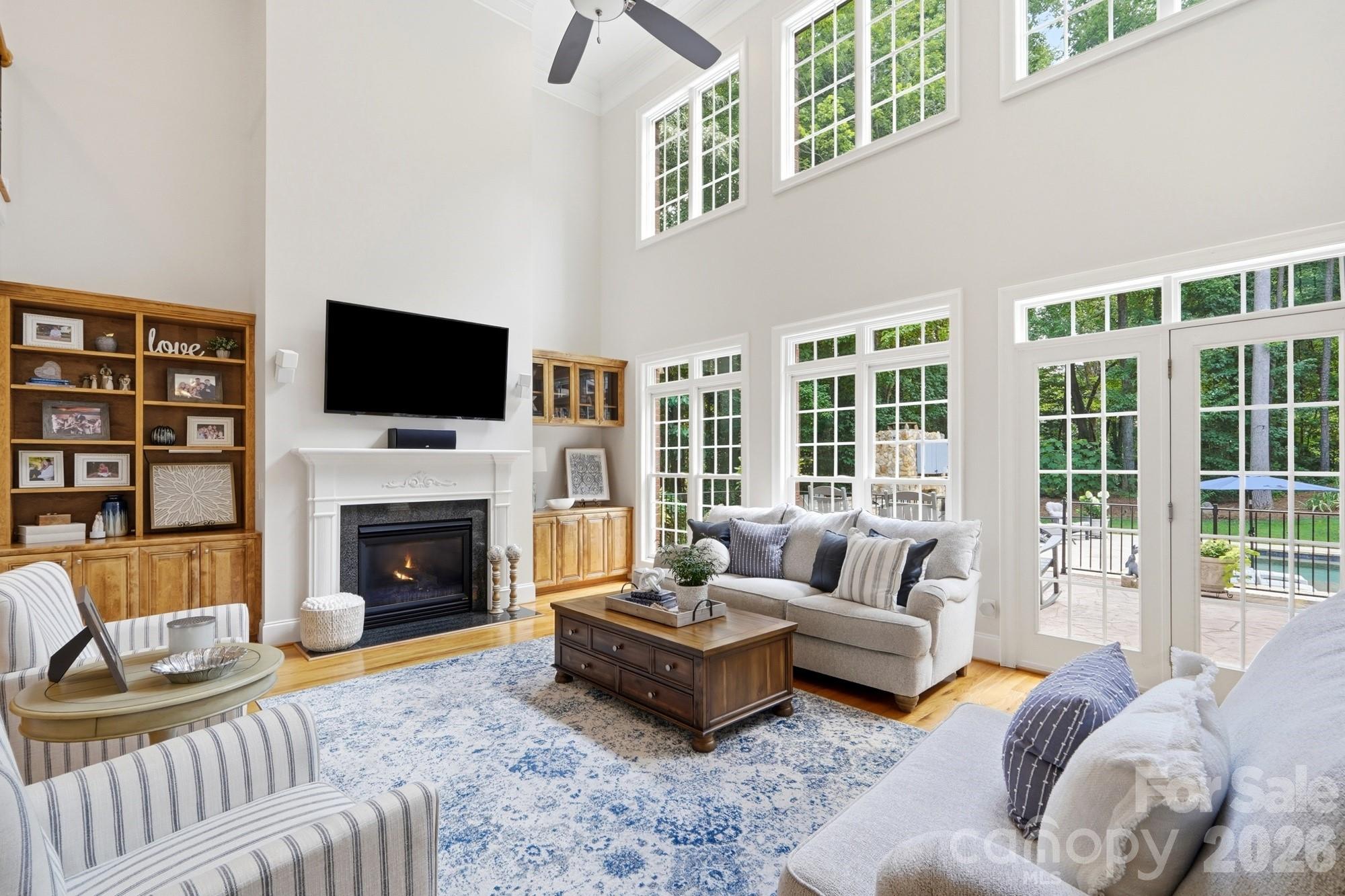 832 Savile Lane