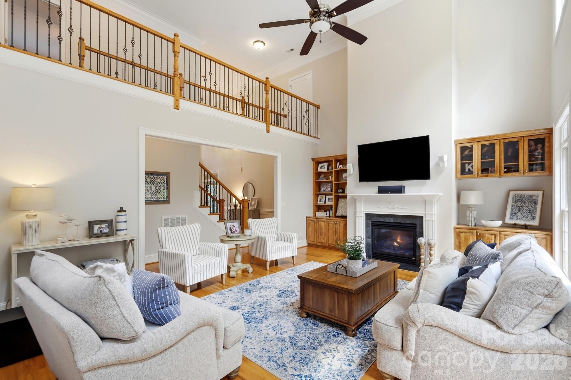 832 Savile Lane