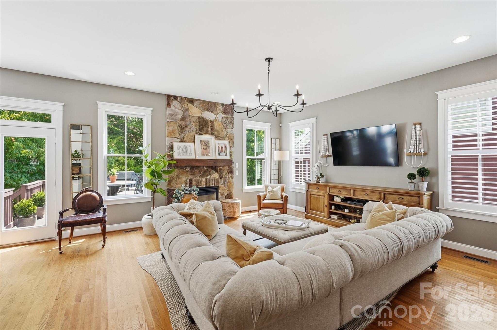4843 Milford Way