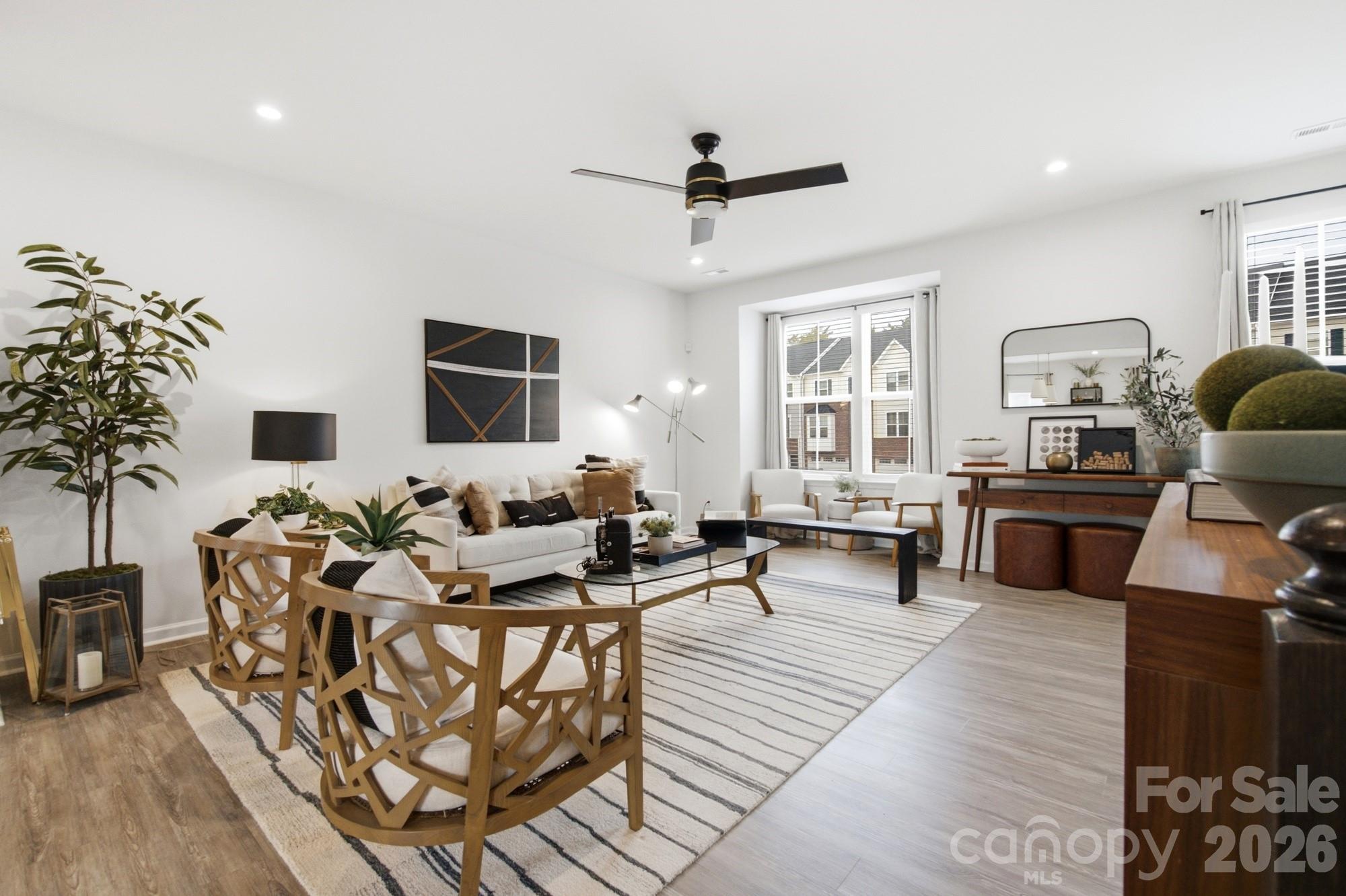 2543 Grantham Place Drive