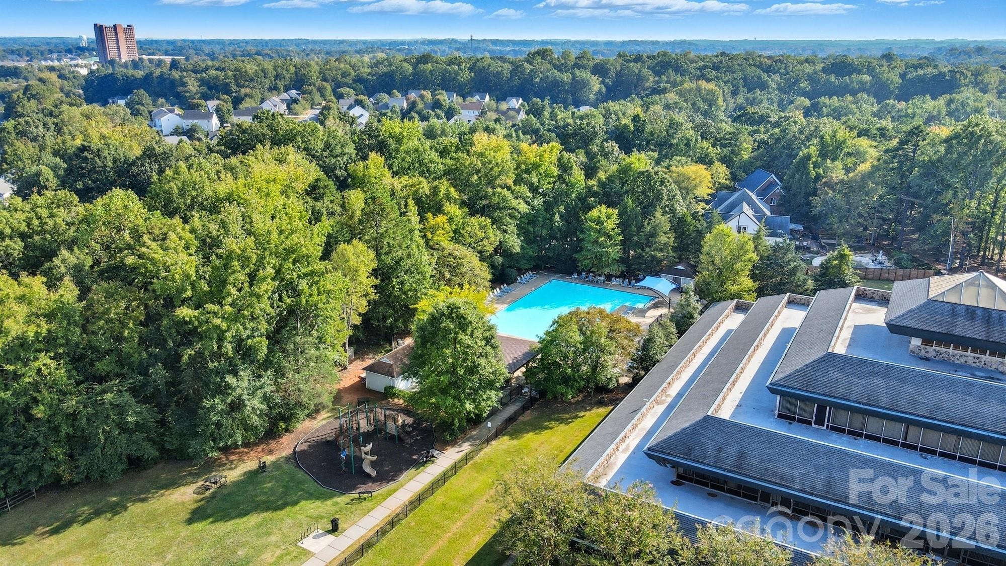2543 Grantham Place Drive