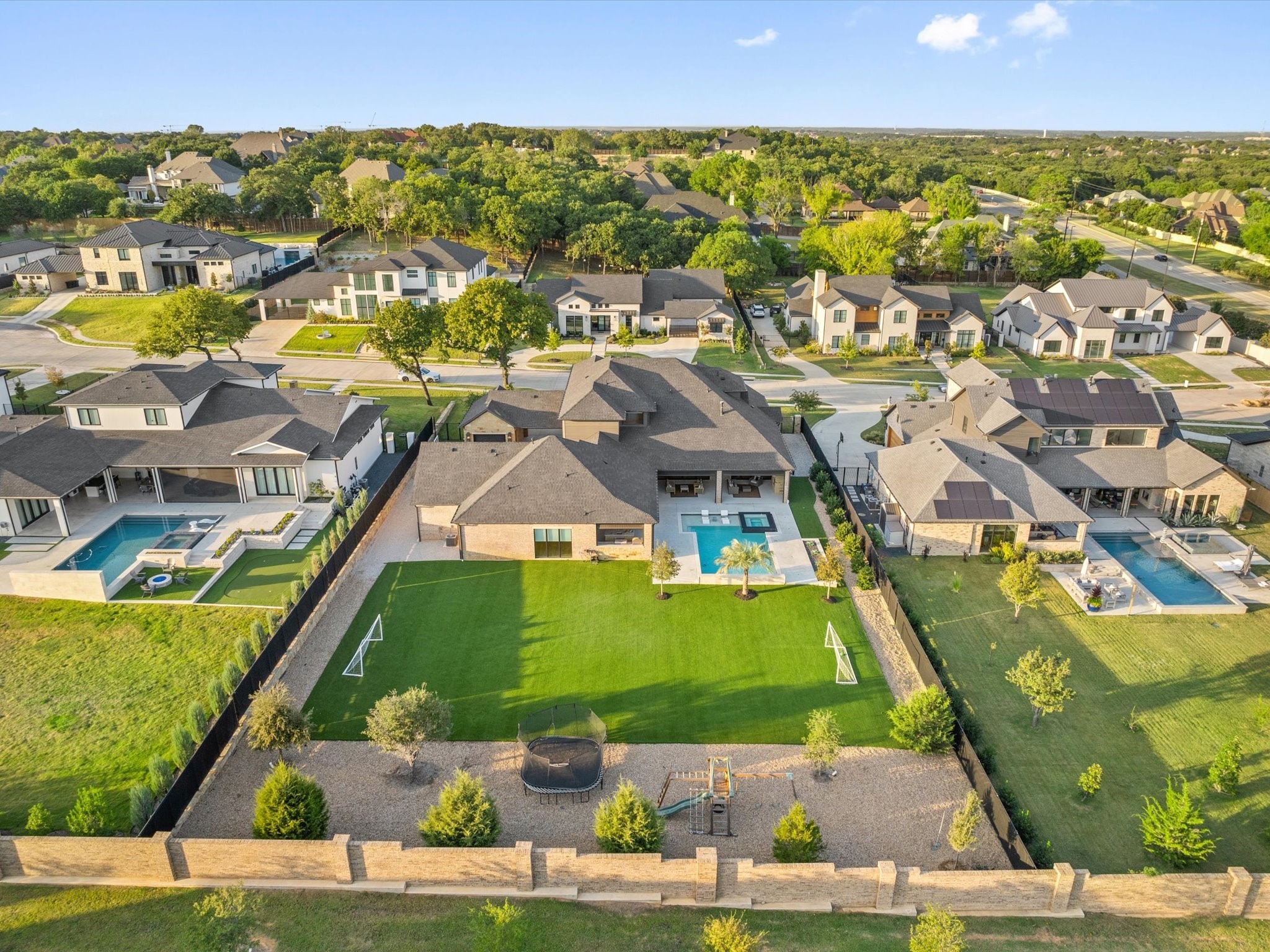 2512 Bella Ridge