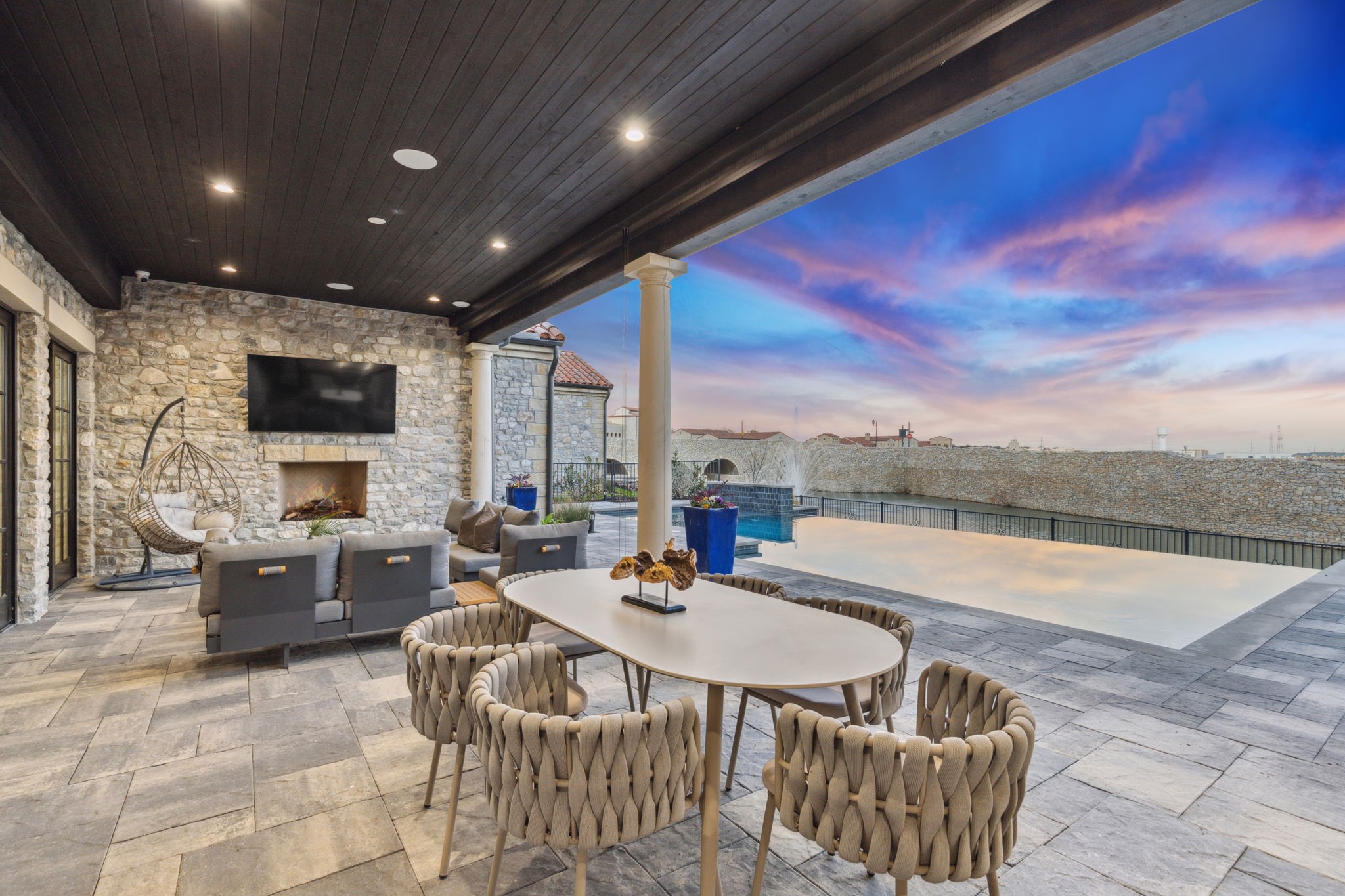 34 Comillas Drive