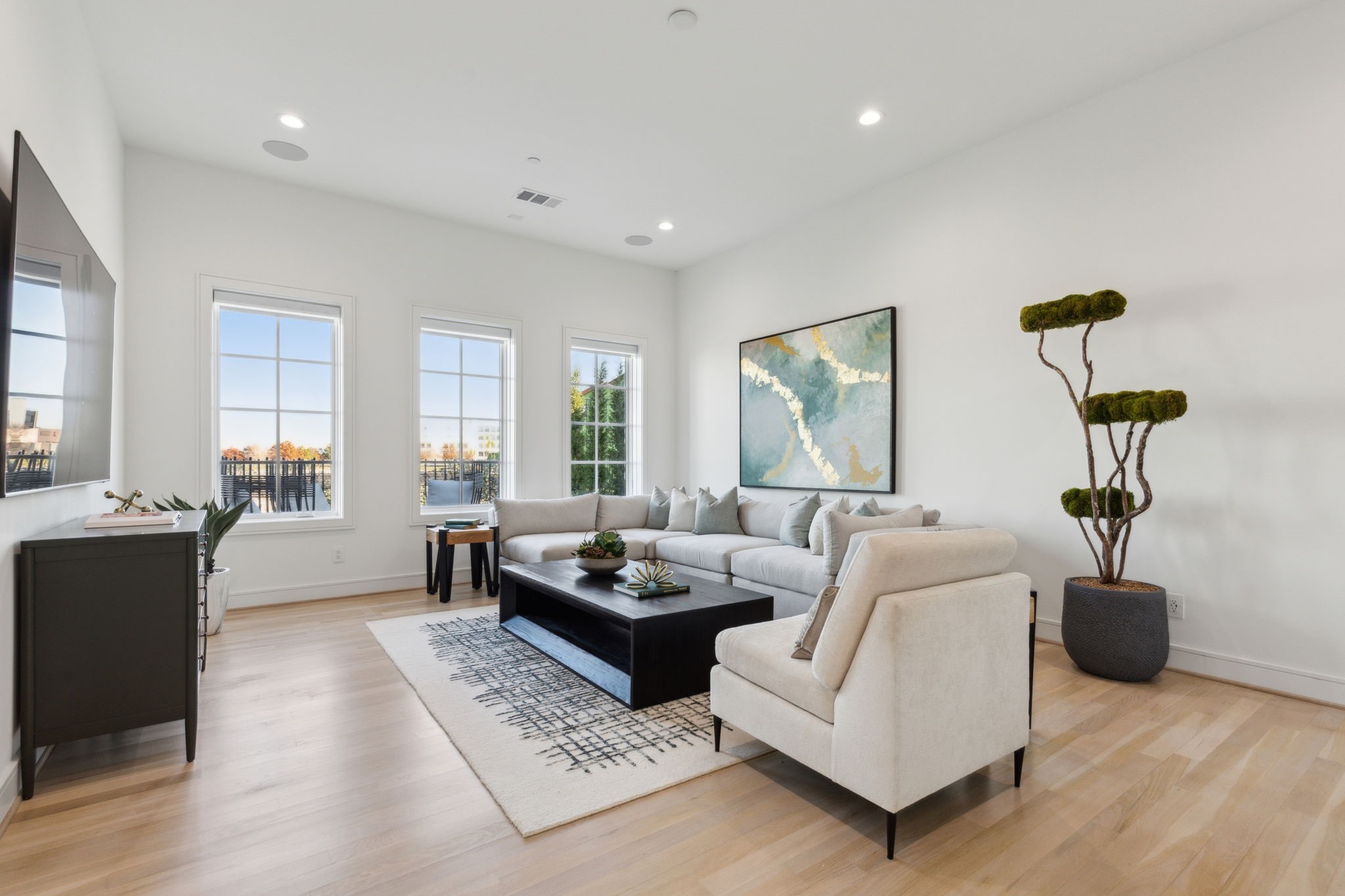 34 Comillas Drive