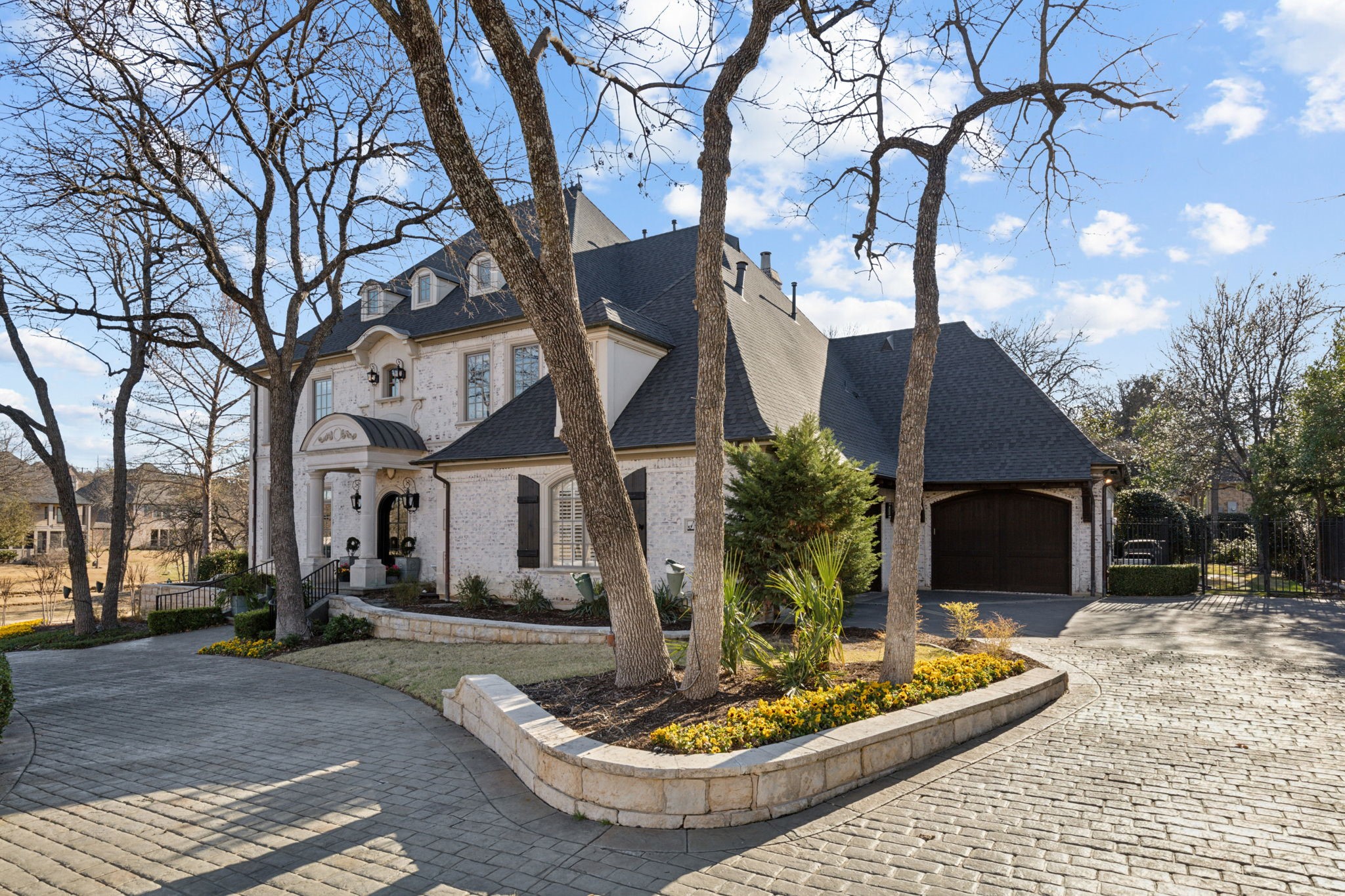 1 Hayes Court