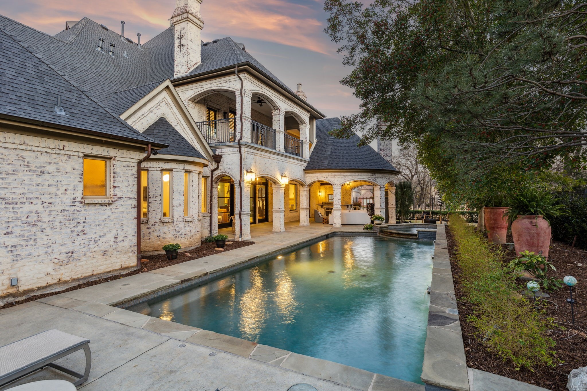 1 Hayes Court