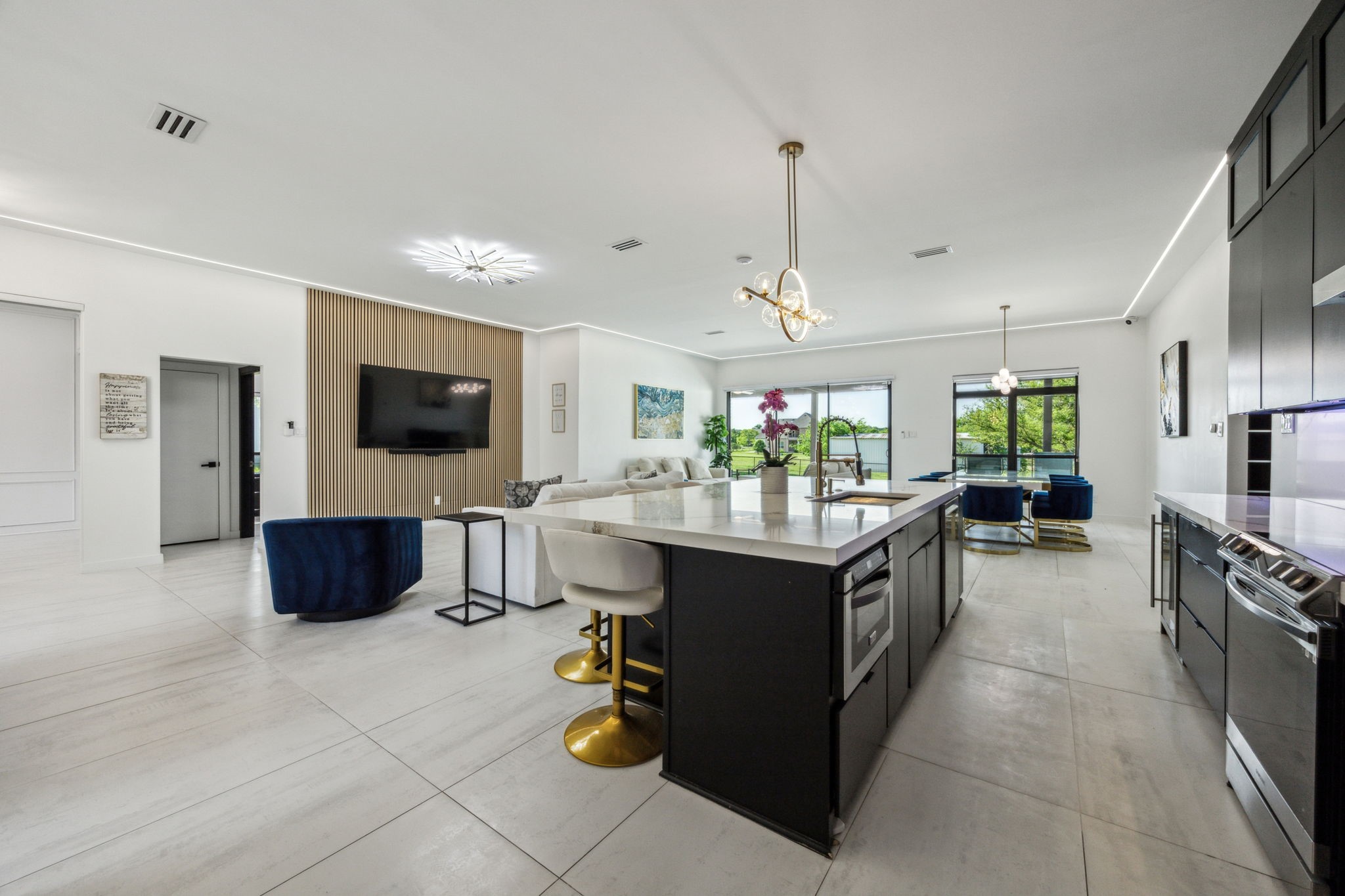 5924 Janet Court