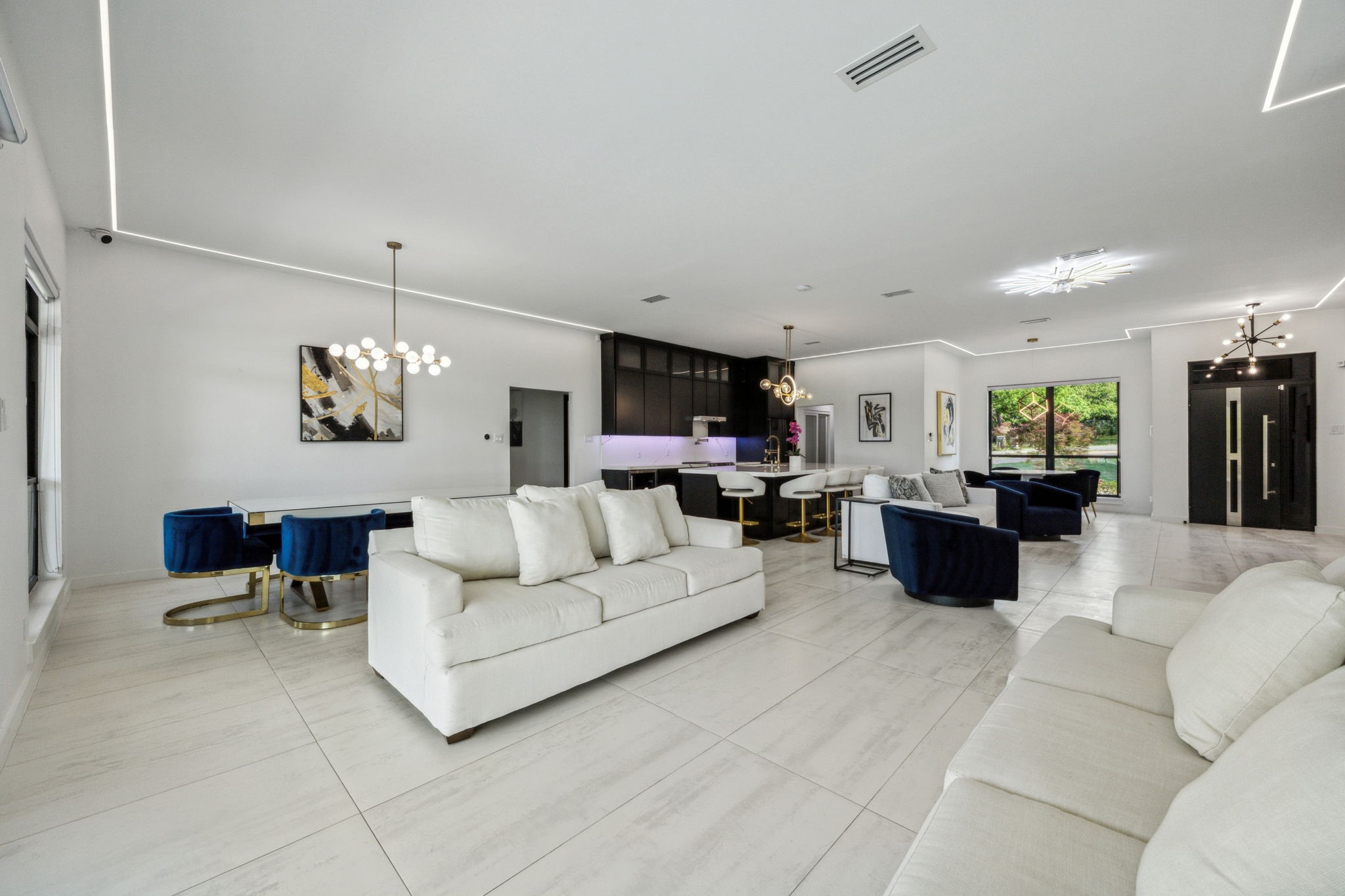 5924 Janet Court