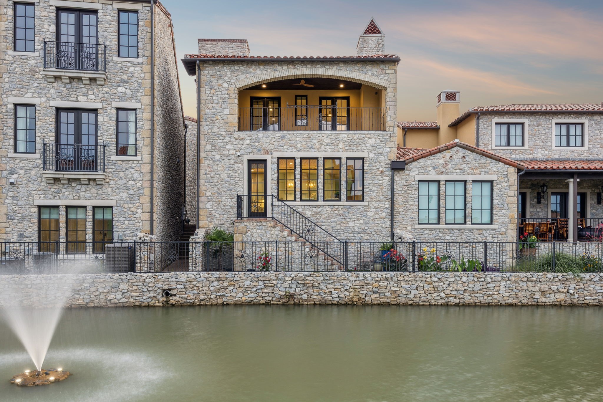 24 Comillas Drive