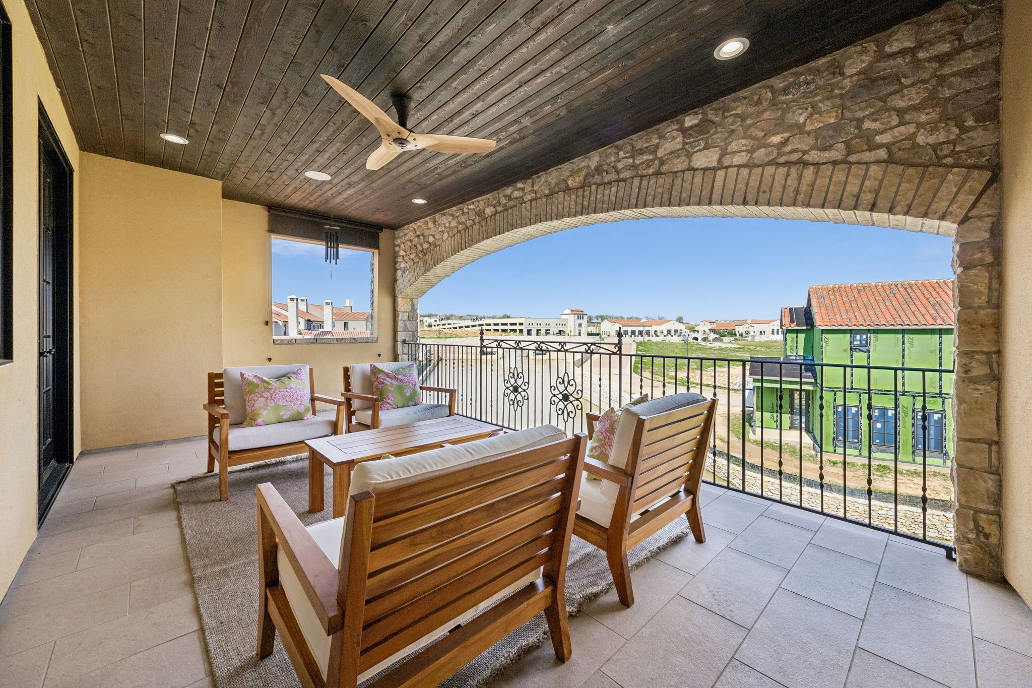 24 Comillas Drive