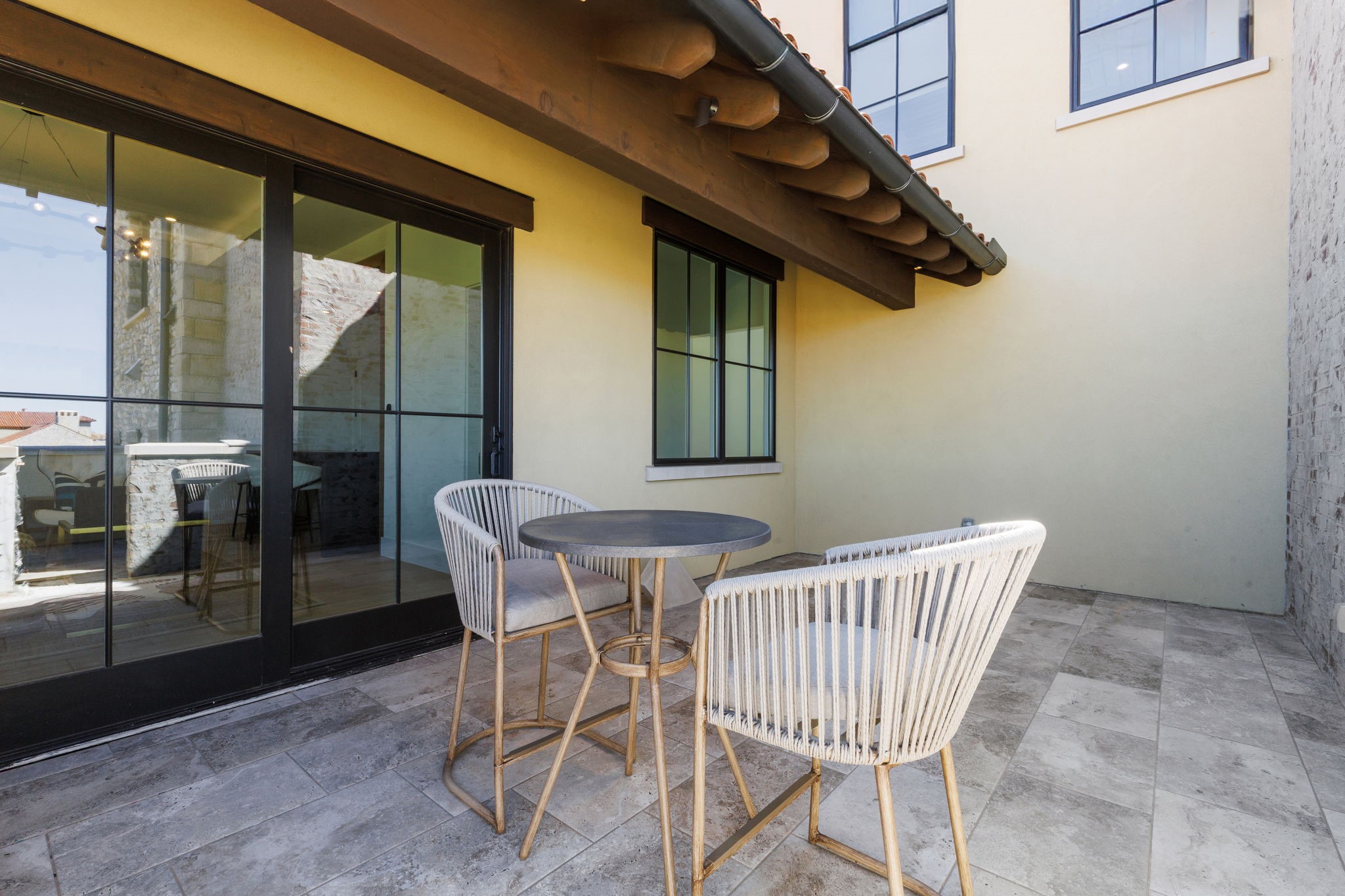 12 Cardona Drive