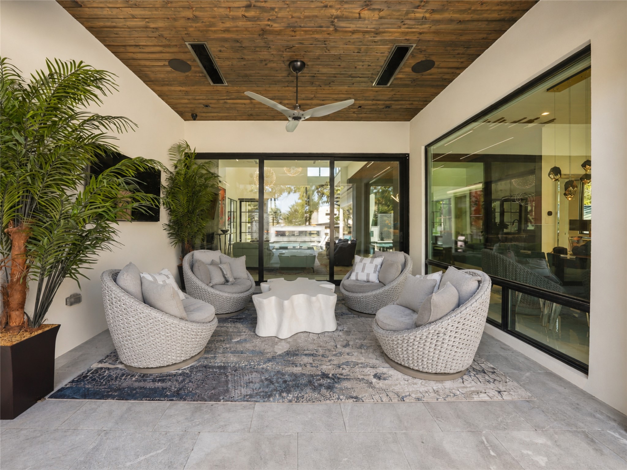 2104 Ainsley Court