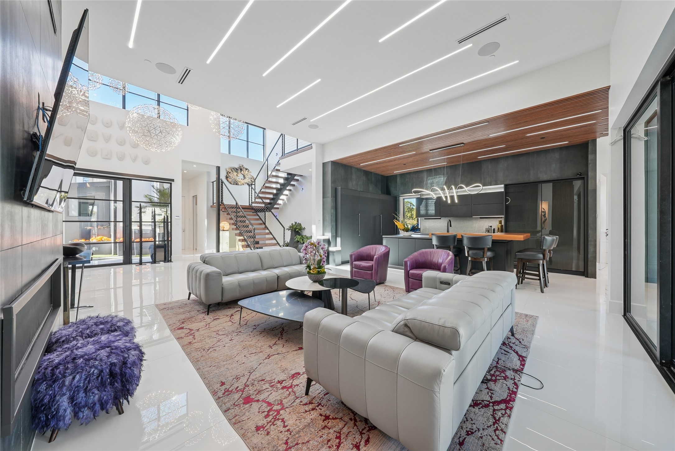 2104 Ainsley Court