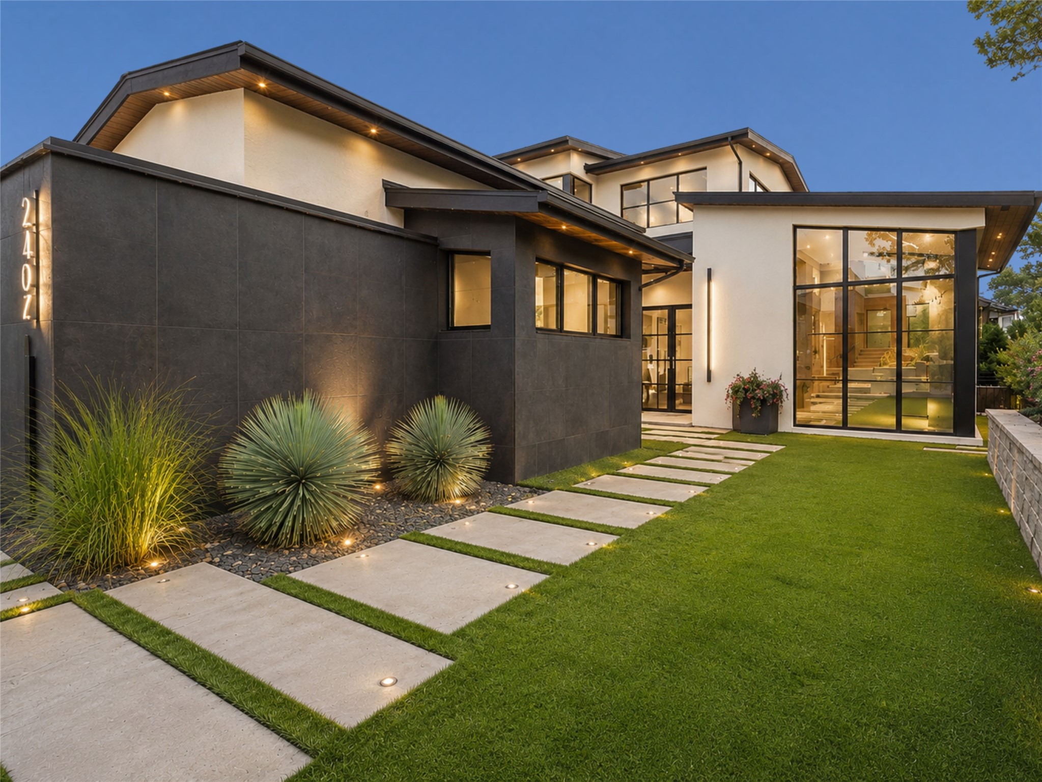 2104 Ainsley Court