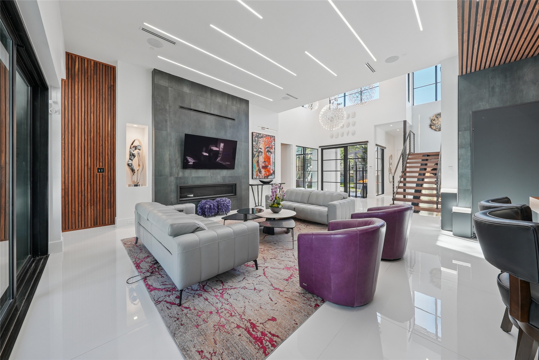 2104 Ainsley Court