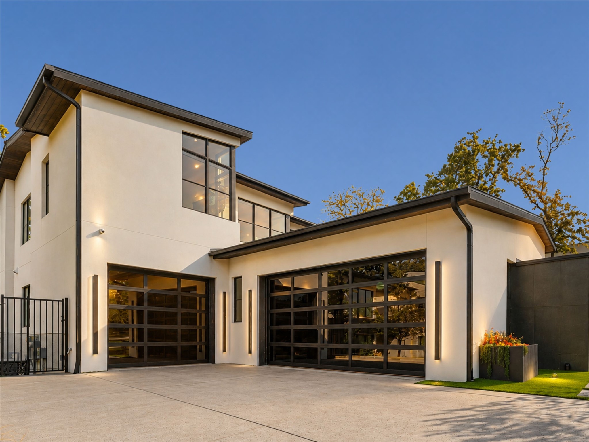 2104 Ainsley Court